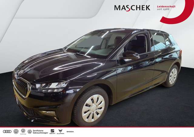 Imagine Skoda Fabia 1.0 TSI PDC Berganfahrassistent LED PDC