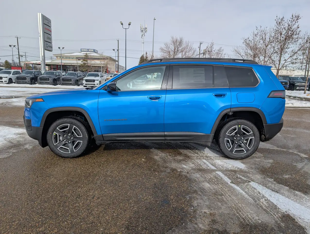 Jeep Cherokee снимка Jeep Cherokee