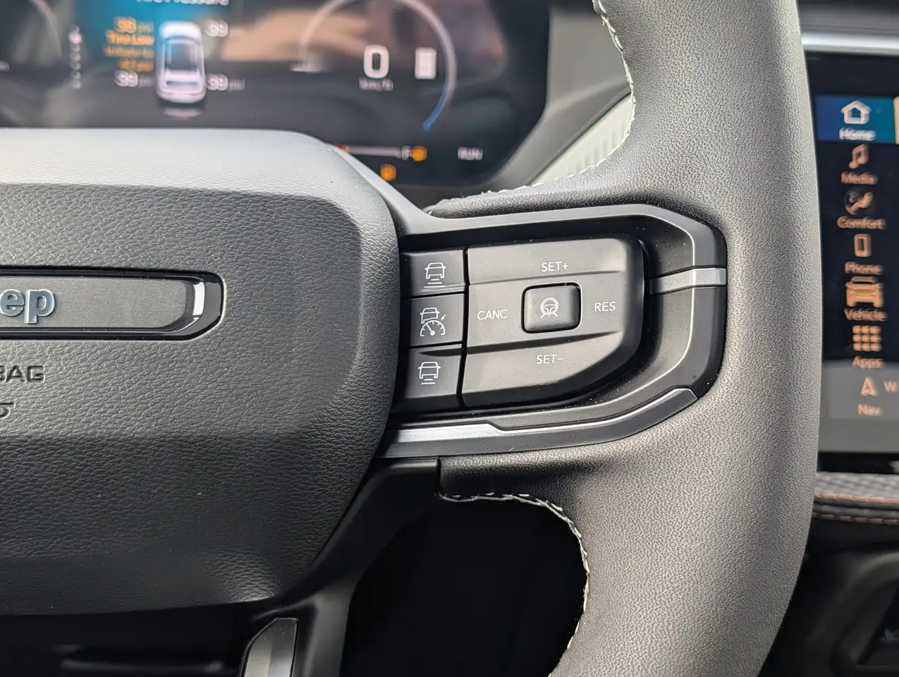 Jeep Cherokee снимка Jeep Cherokee