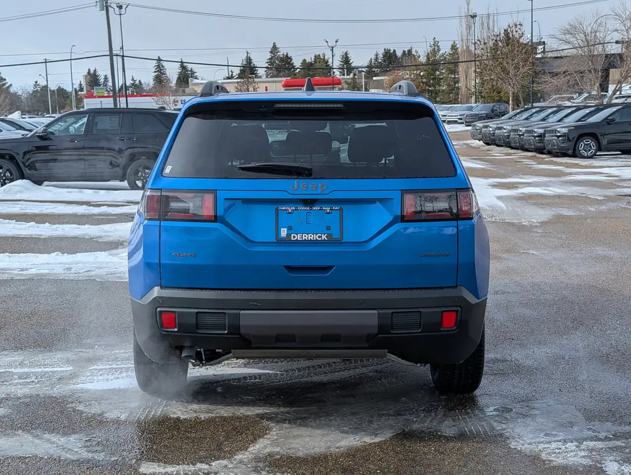 Jeep Cherokee снимка Jeep Cherokee