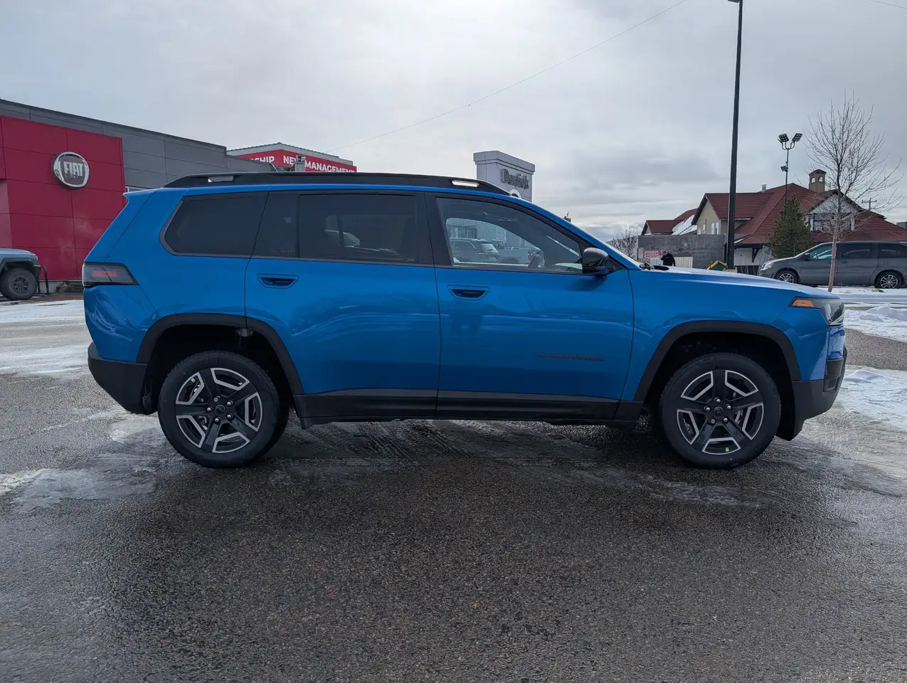 Jeep Cherokee снимка Jeep Cherokee