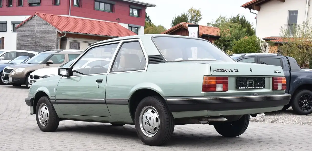 Opel Ascona C Luxus 3 Türen / Automatik, foto 12