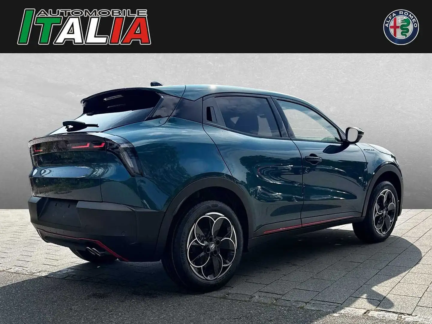 Alfa Romeo Junior Speciale 1.2 VGT Ibrida Azul - 2