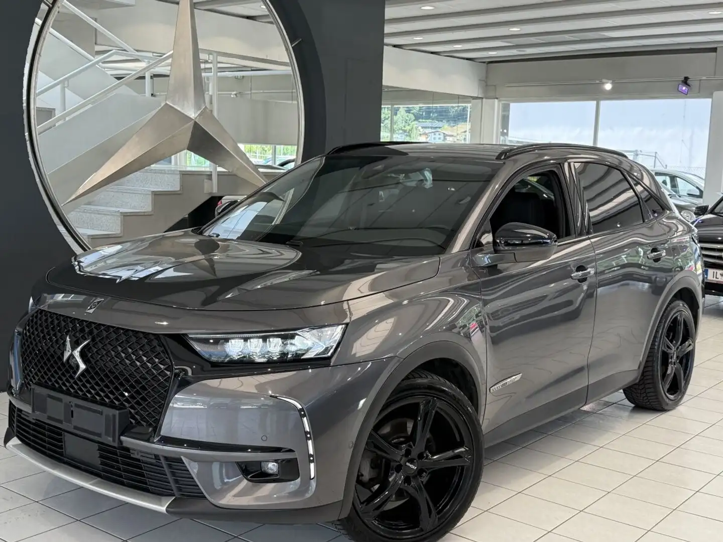 DS Automobiles DS 7 Crossback DS7 Crossback PHEP 4x4 Louvre AUT Grau - 2
