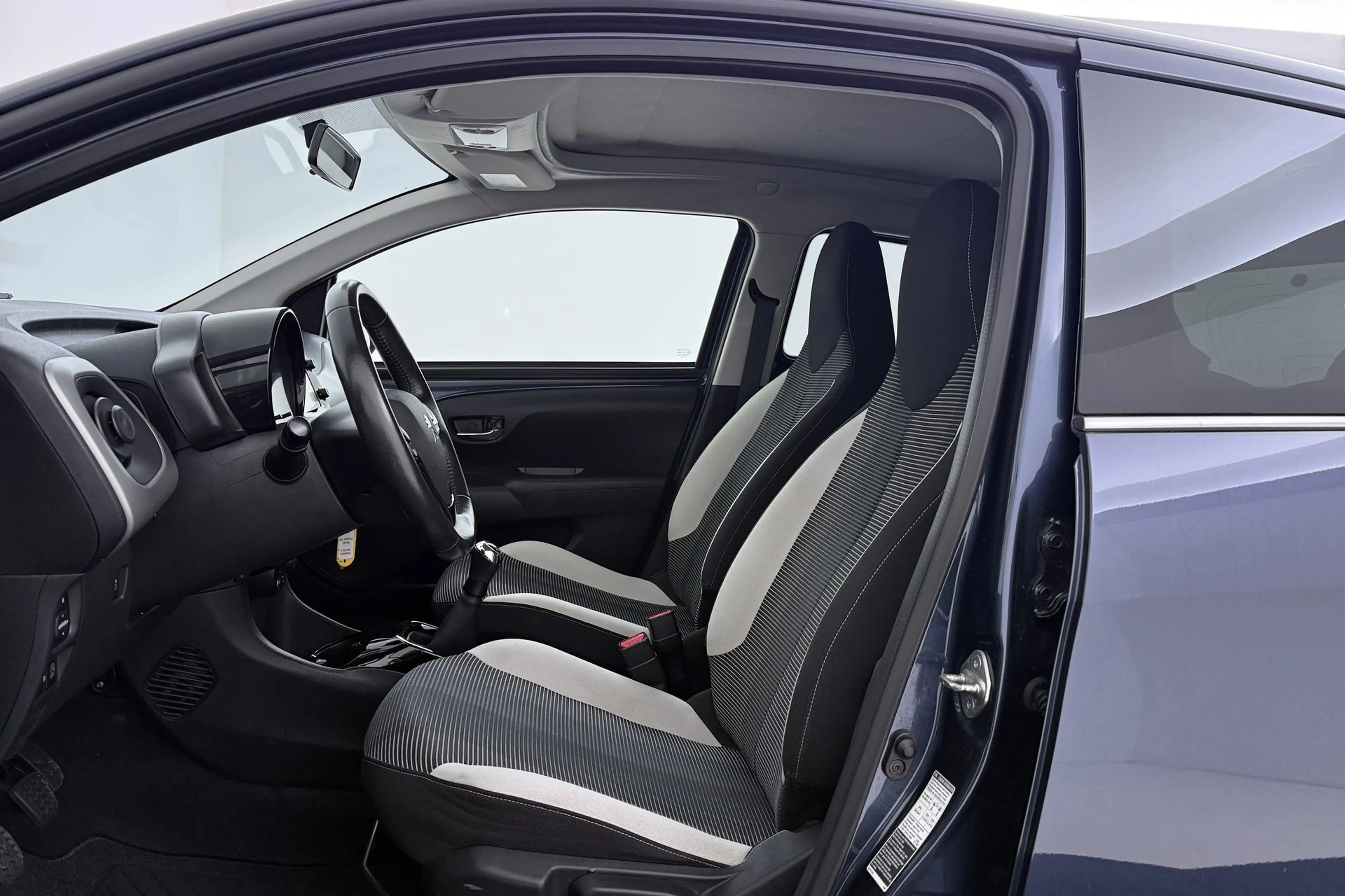 Peugeot 108 1.0 e-VTi Allure TOP! | Org NL | Opendak | Airco — photo 3