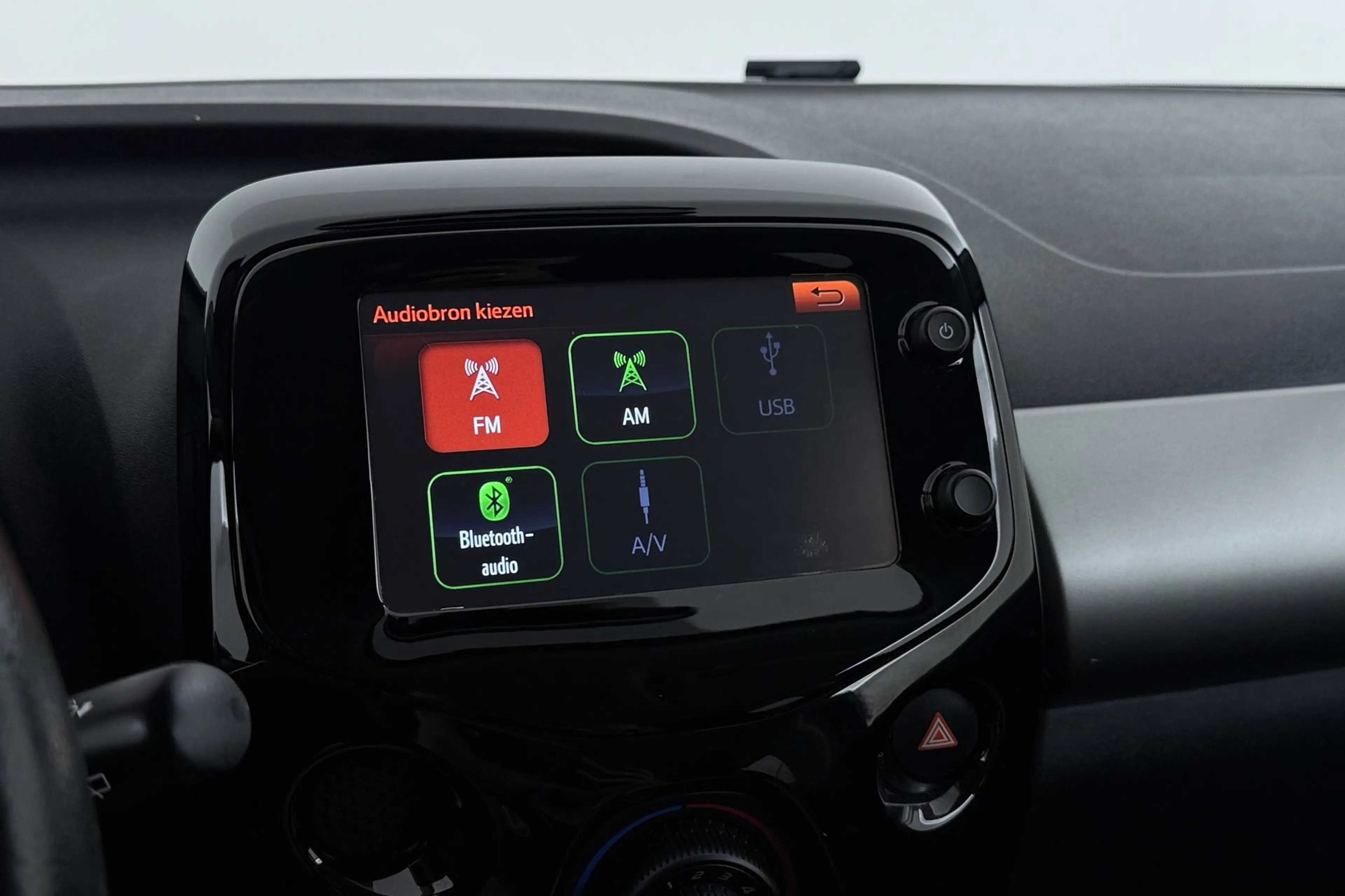 Peugeot 108 1.0 e-VTi Allure TOP! | Org NL | Opendak | Airco — photo 23