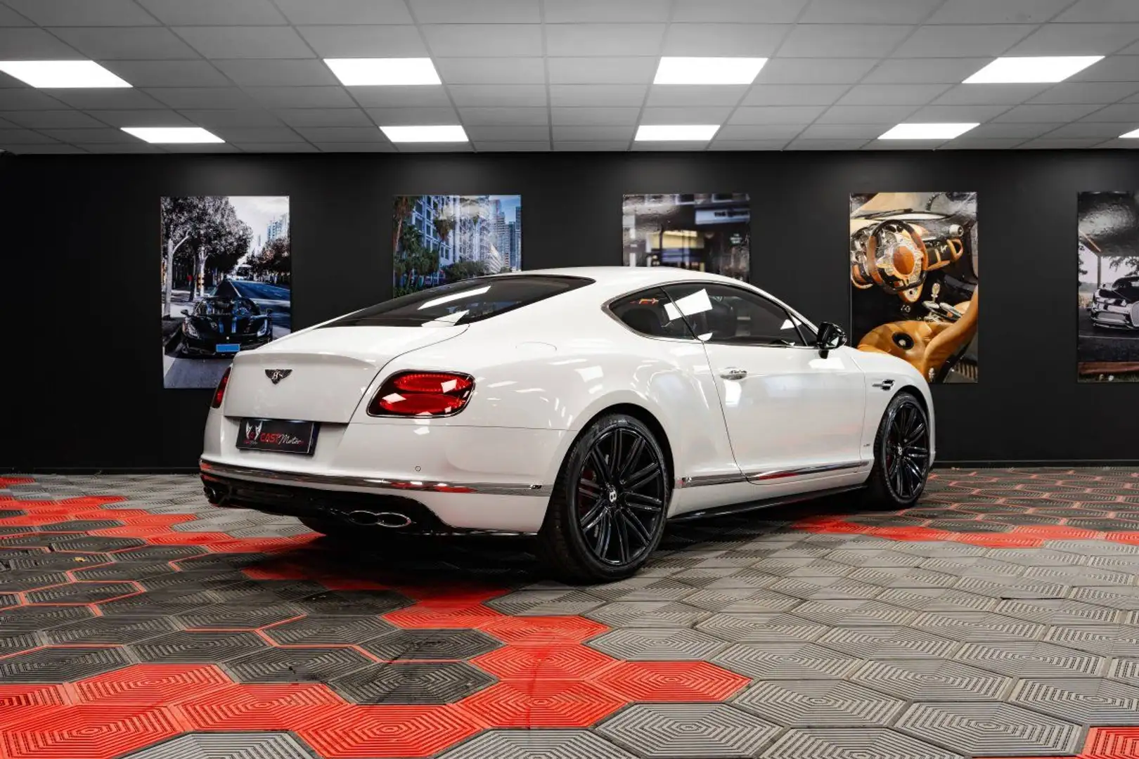 Bentley Continental GT COUPE V8 4.0 528 S Wit - 2