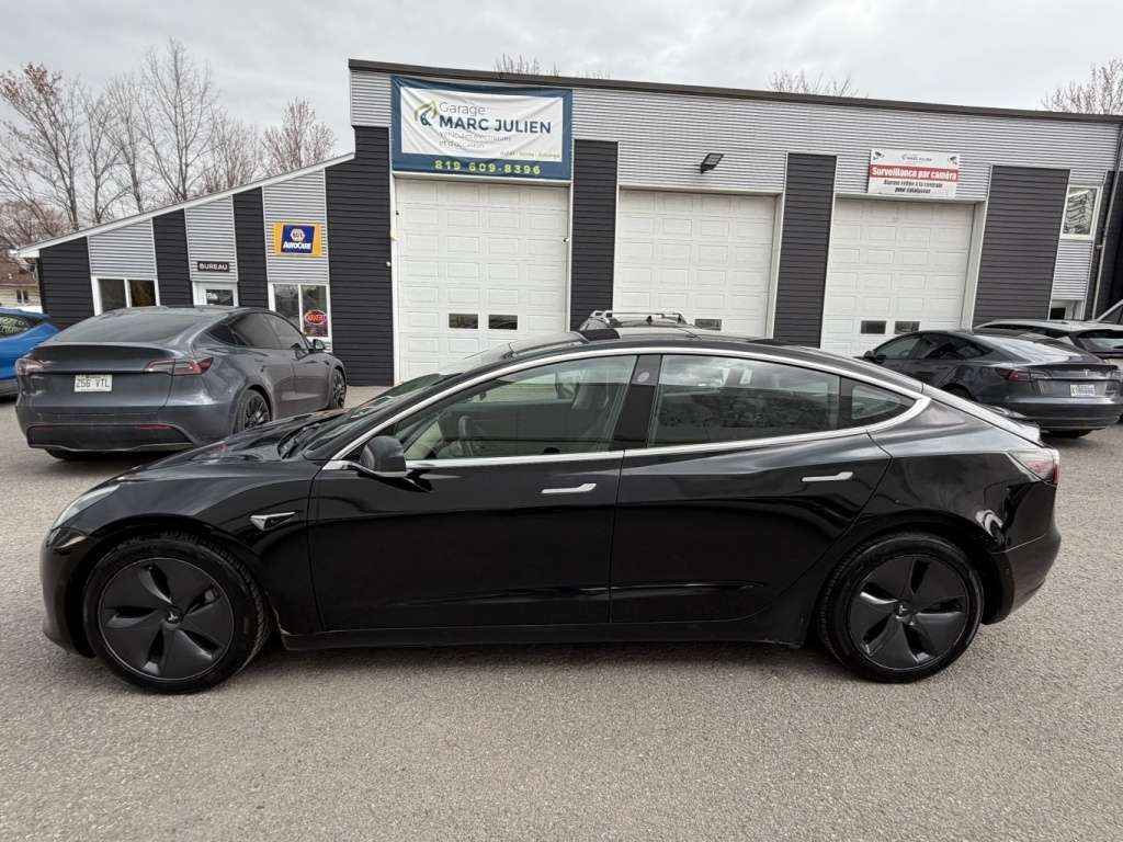 2018 Tesla Model 3 Long Range alt 2