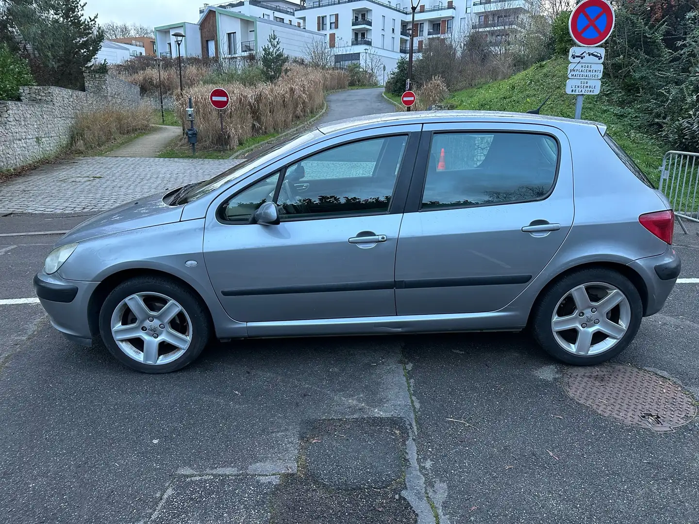 Peugeot 307 2.0i 16V XSI - 2