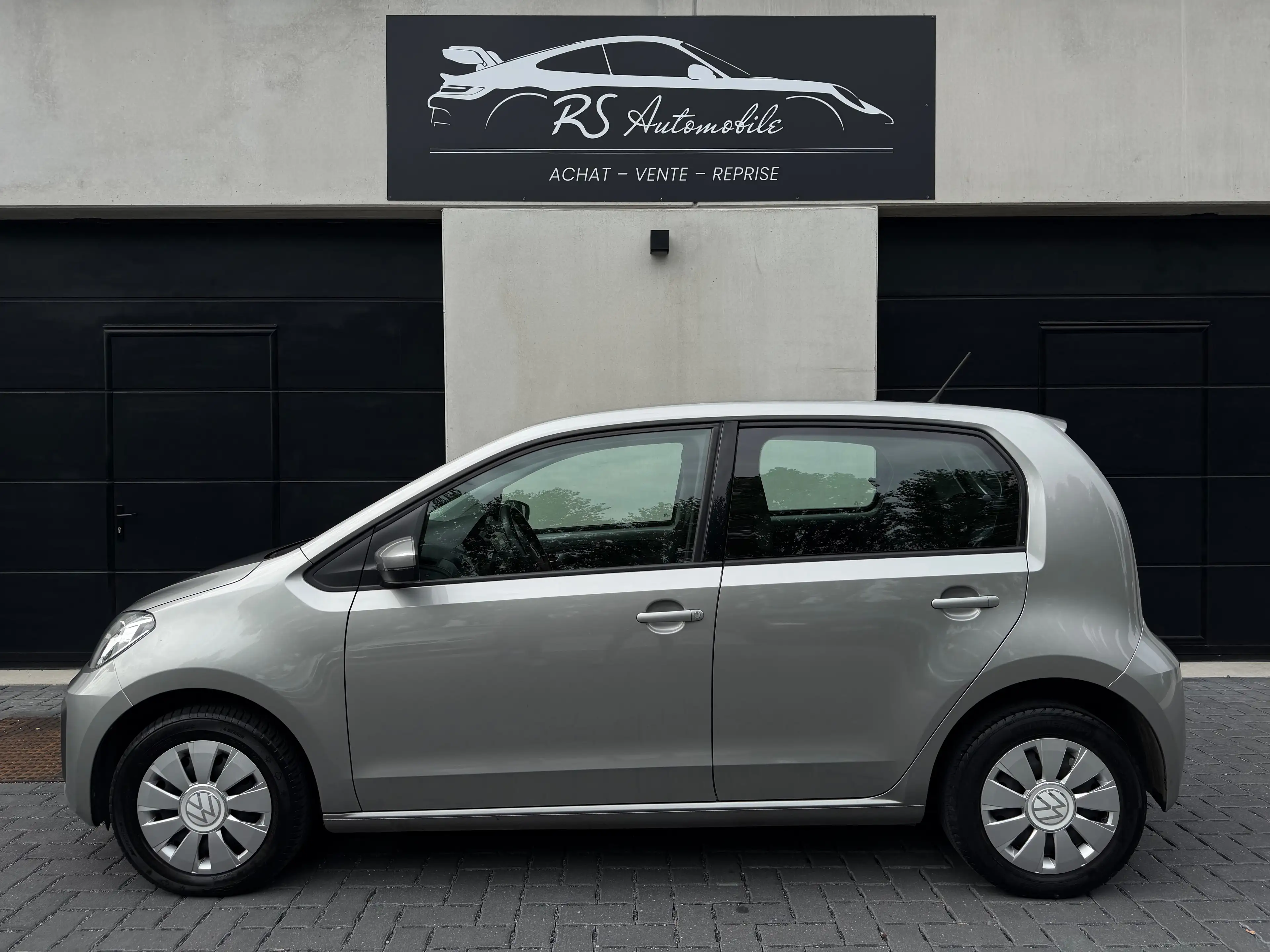 Volkswagen up! Up! 1.0i 65 cv GARANTIE/ CAMÉRA/CLIM/1Er PROPIRO — photo 3