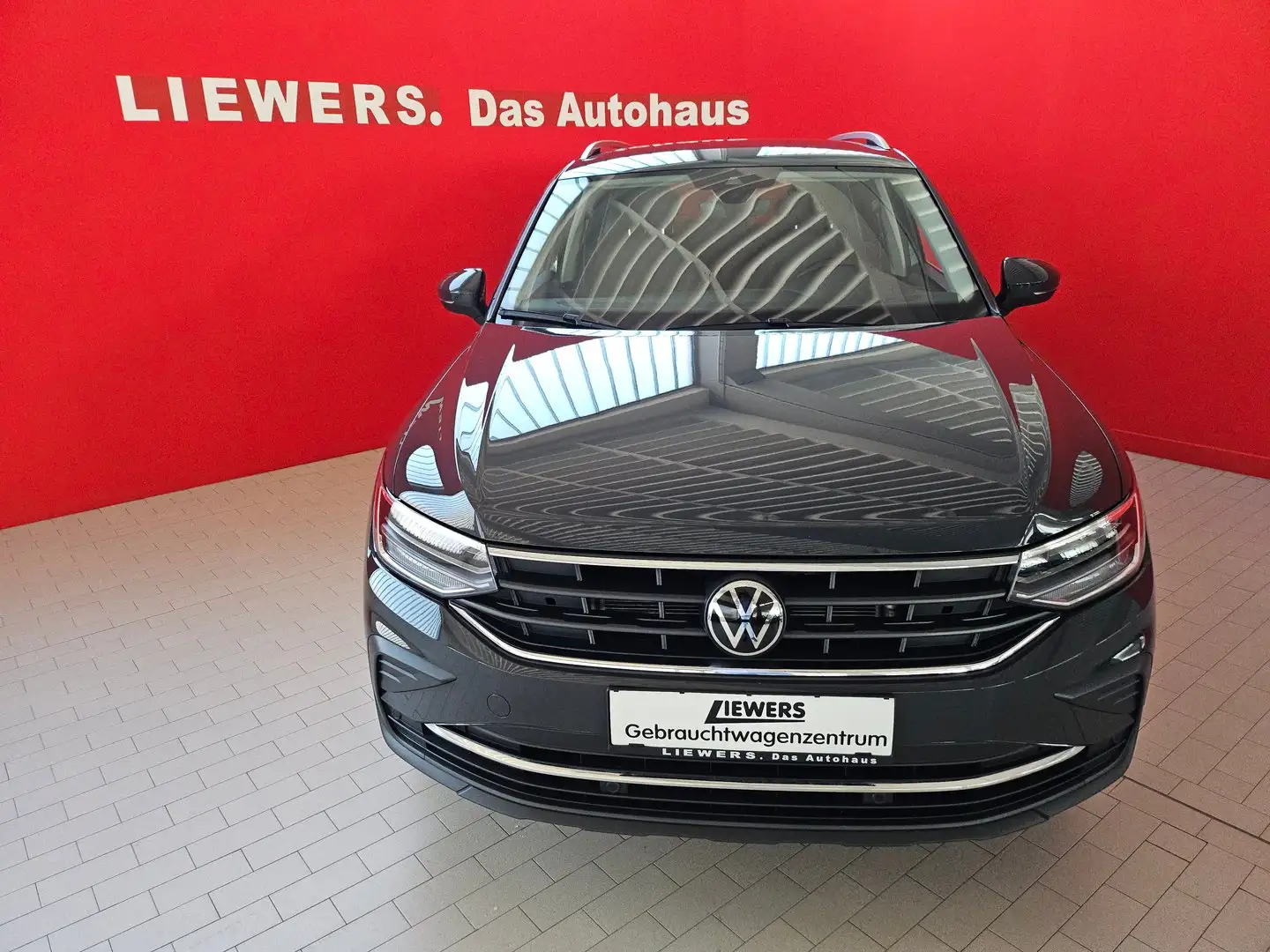 Volkswagen Tiguan Life TDI DSG Grau - 2