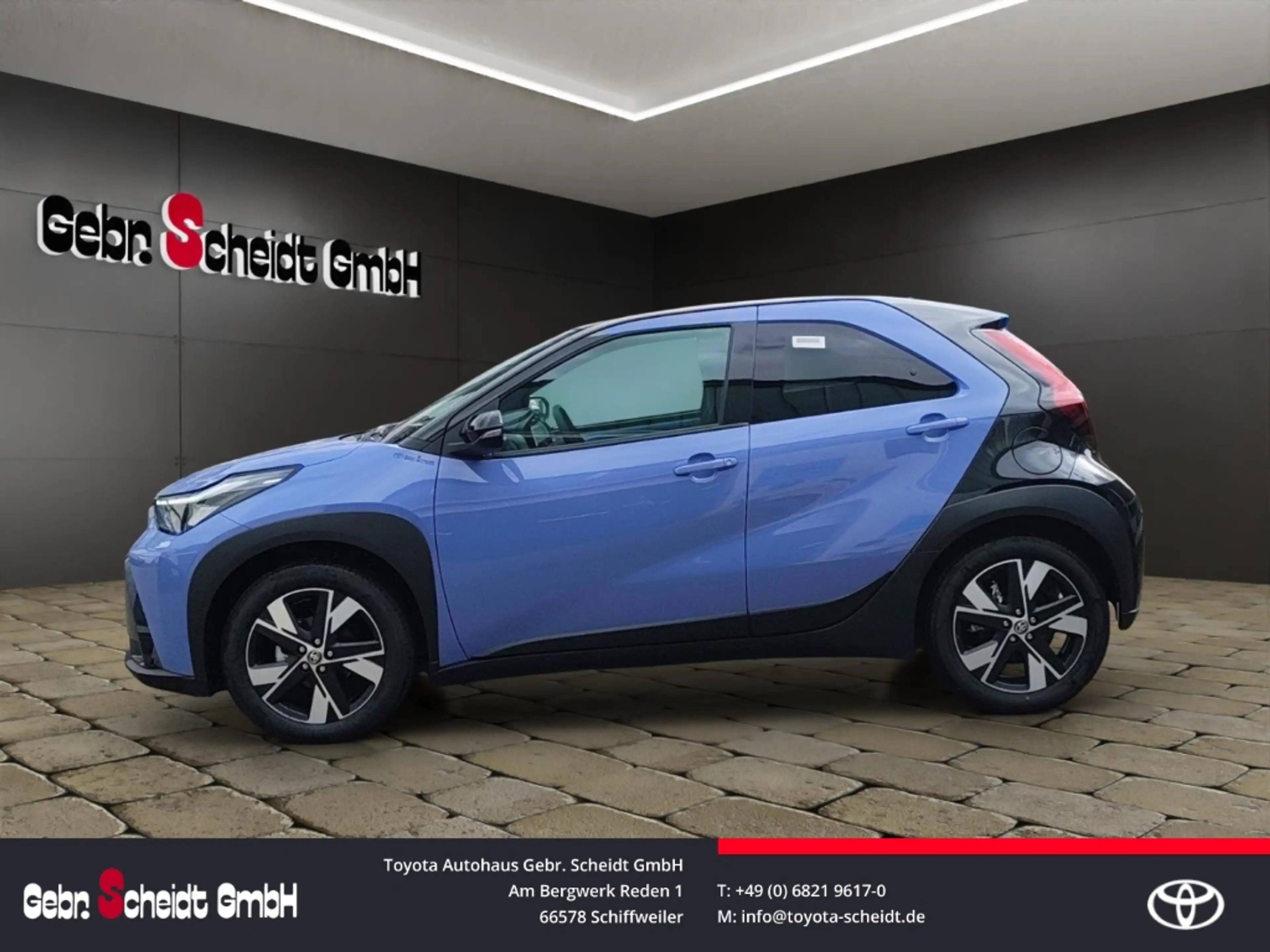 Toyota Aygo X Hybrid Teamplayer Tech. Paket — photo 2