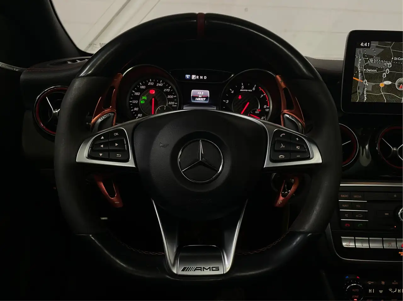 Mercedes-Benz GLA fotografie Mercedes-Benz GLA