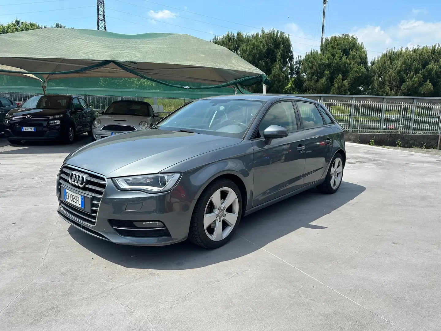 Audi A3 A3 Sportback 2.0 tdi 150cv Attraction Grigio - 1