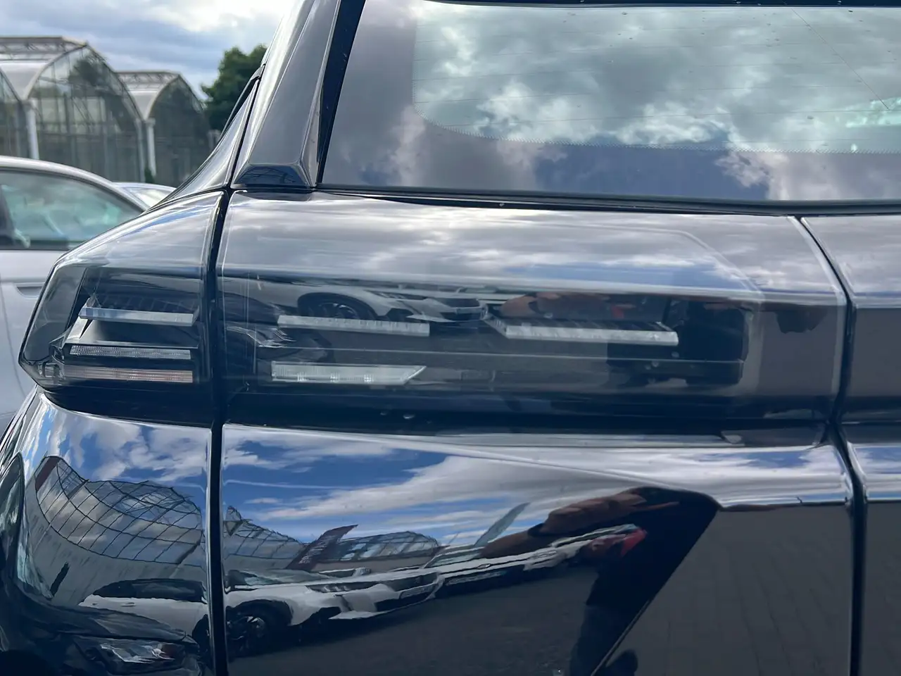 Peugeot 2008 Style*EINPARKHILFE*TEMPOMAT*CARPLAY* 16