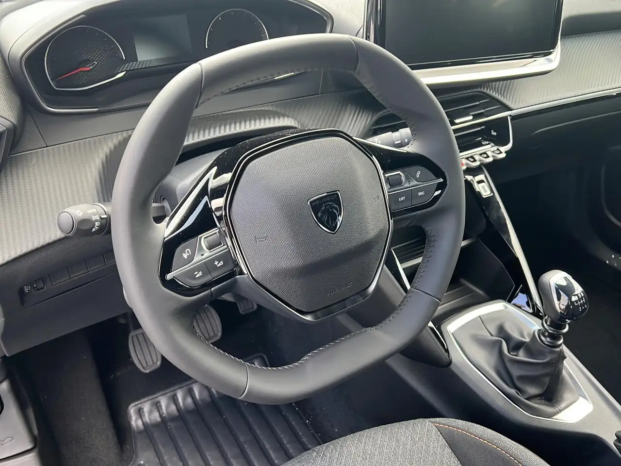 Peugeot 2008 Style*EINPARKHILFE*TEMPOMAT*CARPLAY* 11