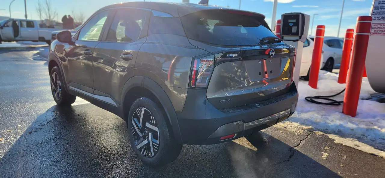 Nissan Kicks снимка Nissan Kicks