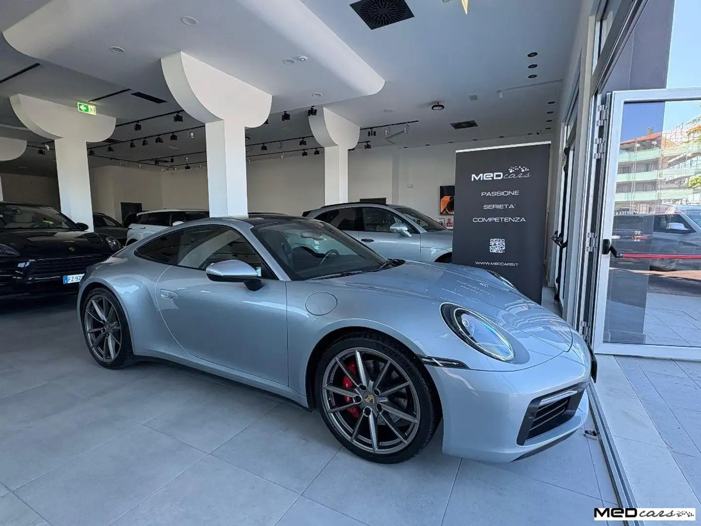 Porsche 911 S COUPE'  / IVA ESP. / KM 22.700 / SUPER FULL !! Argento - 2