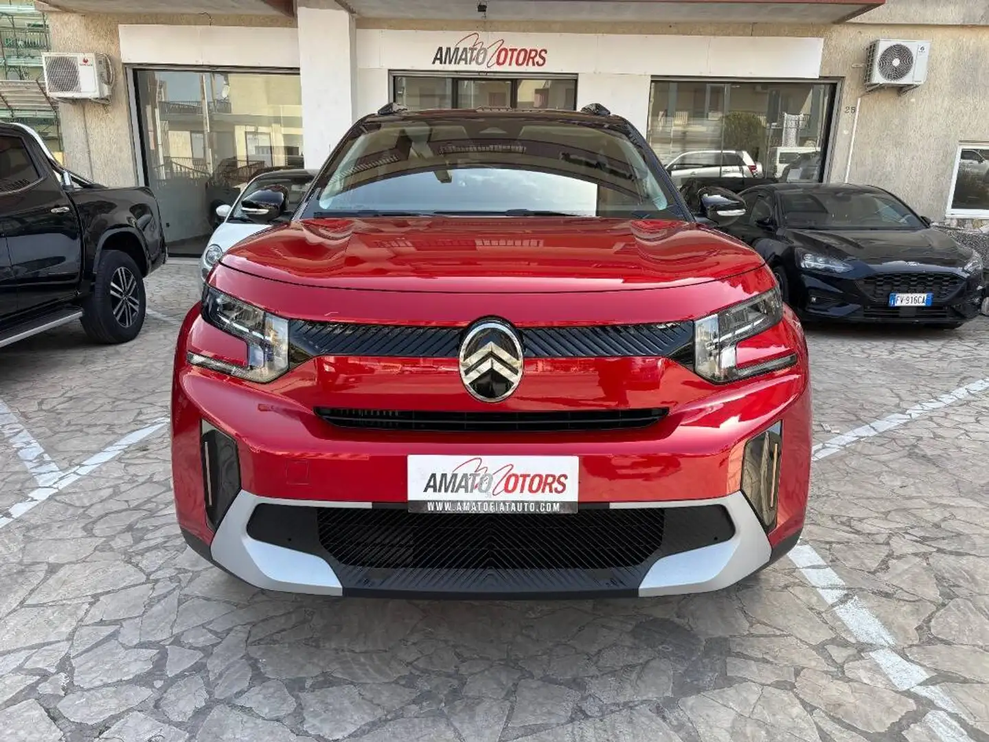 Citroen C3 Aircross 1..2 puretech turbo Plus 100cv Rosso - 2