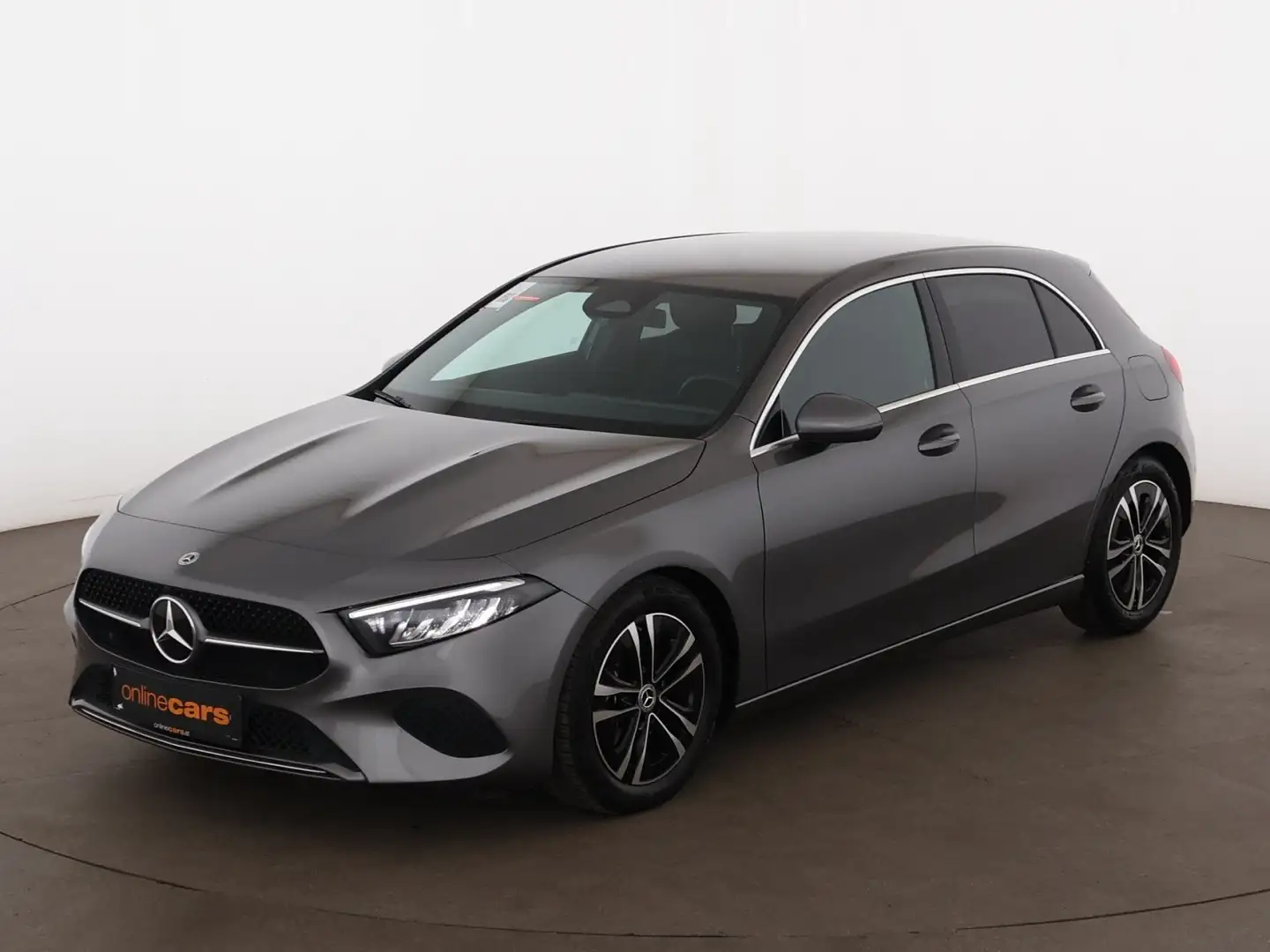 Mercedes-Benz A 180 d  Progressive Aut LED LEDER NAVI SITZHZG Grau - 2