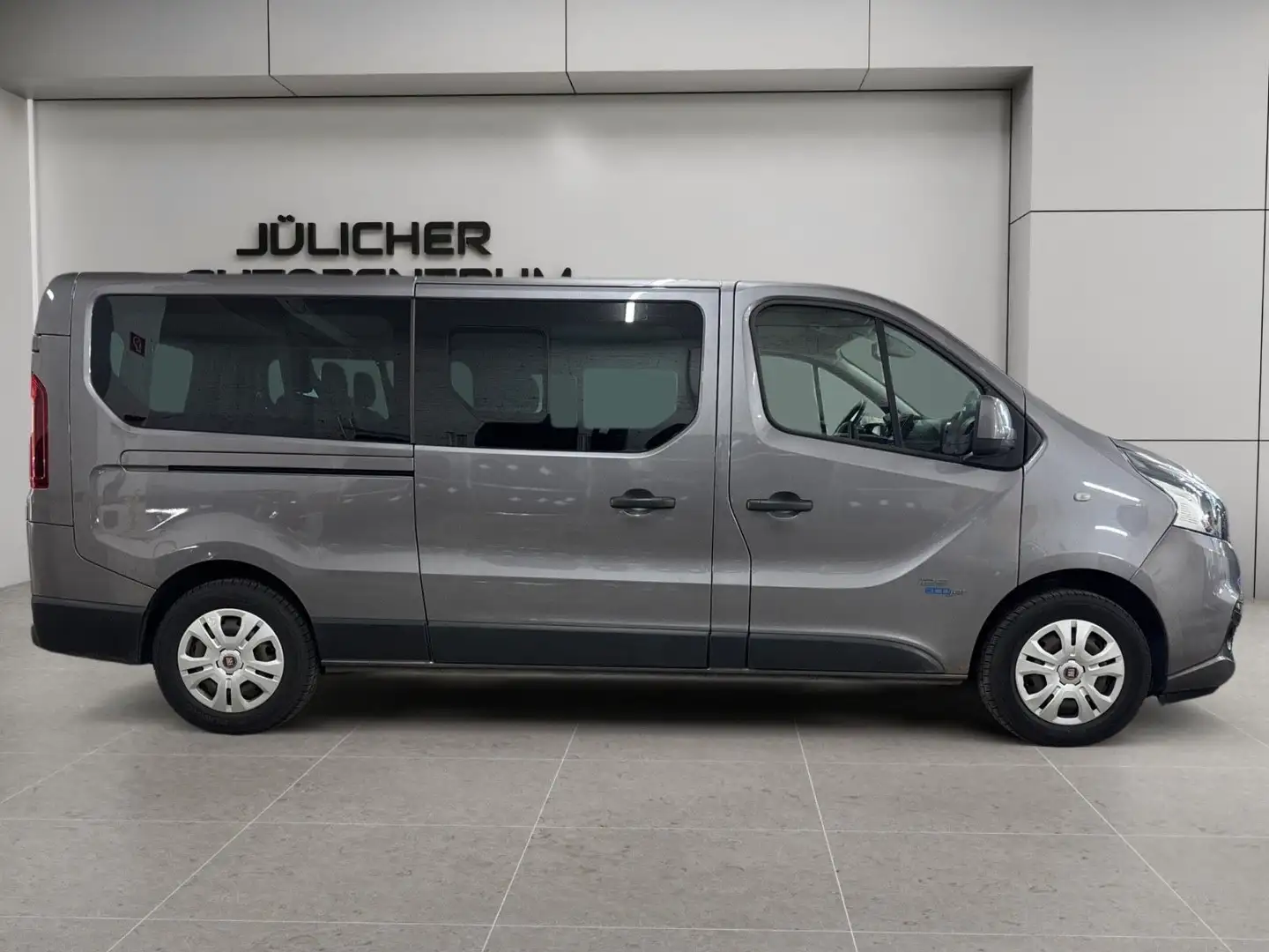 Fiat Talento Kombi L2H1, 1.Hand, 2x Schiebetüren Grau - 2