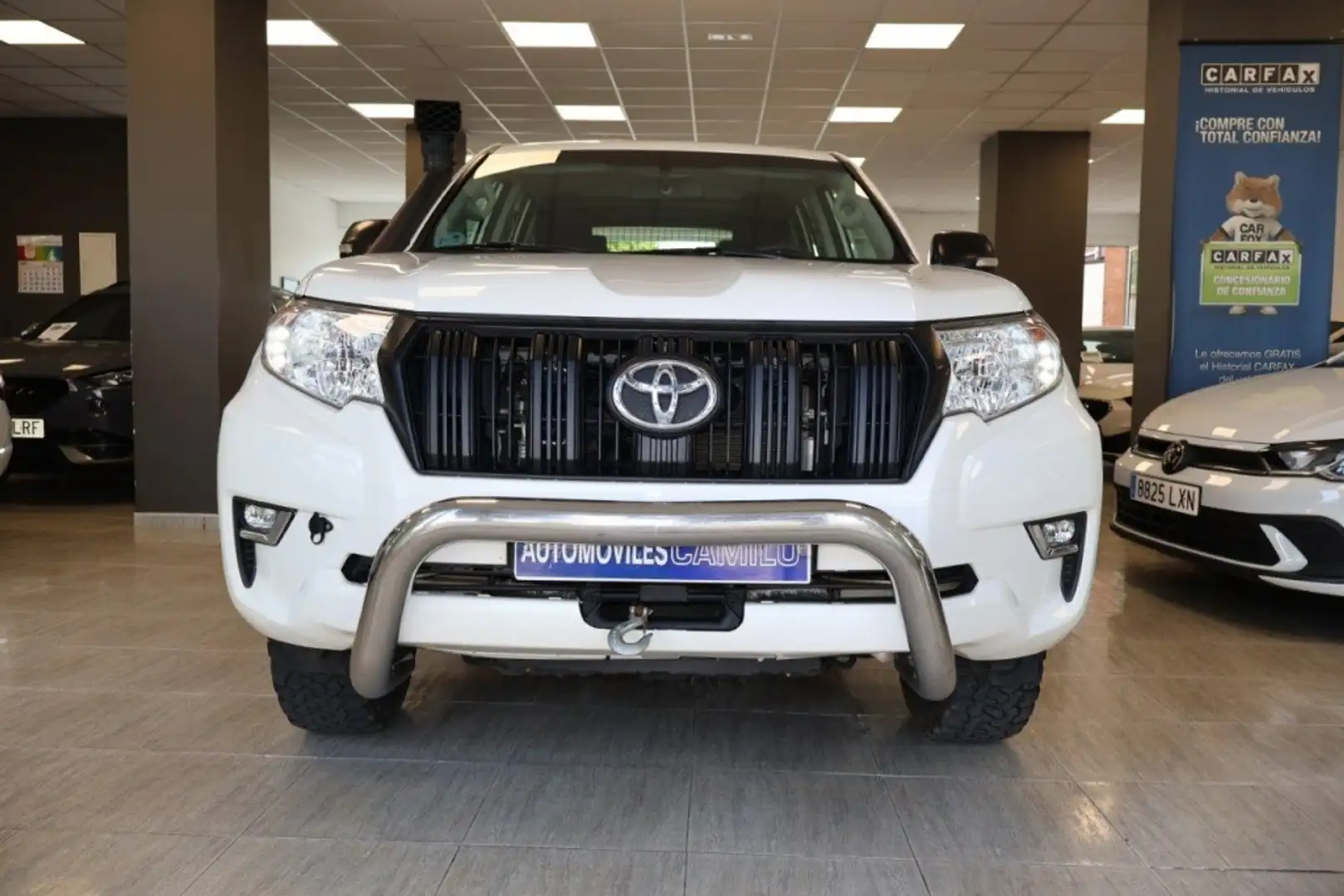 Toyota Land Cruiser D-4D GX Wit - 2
