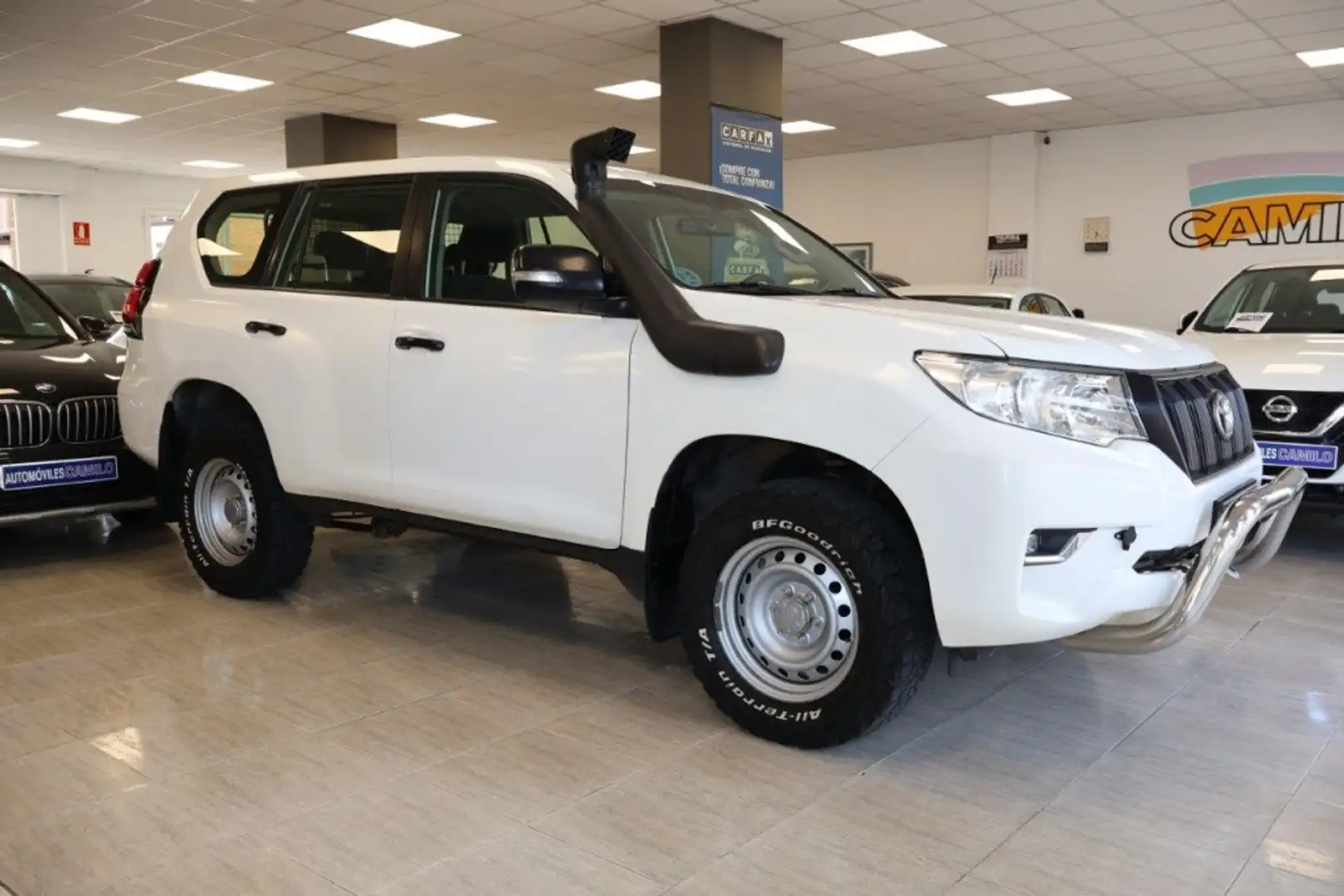 Toyota Land Cruiser D-4D GX Wit - 1