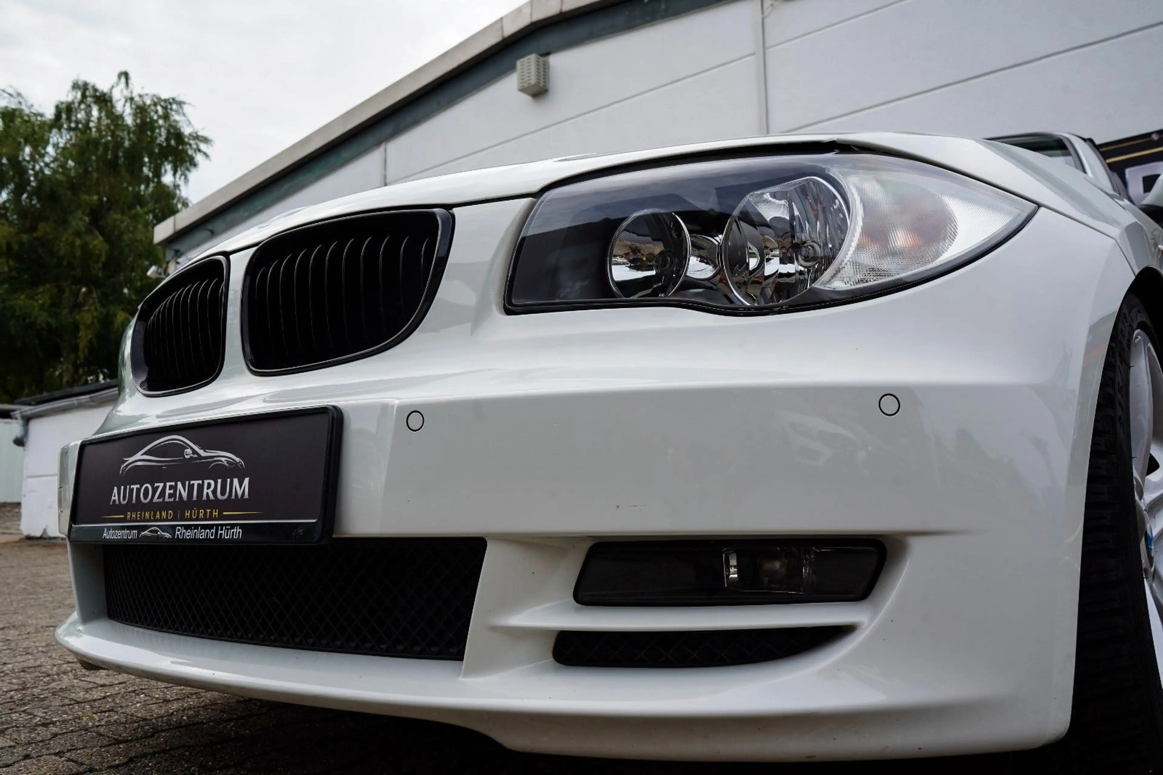BMW 118 i Cabrio / NUR 62100 KM — photo 11