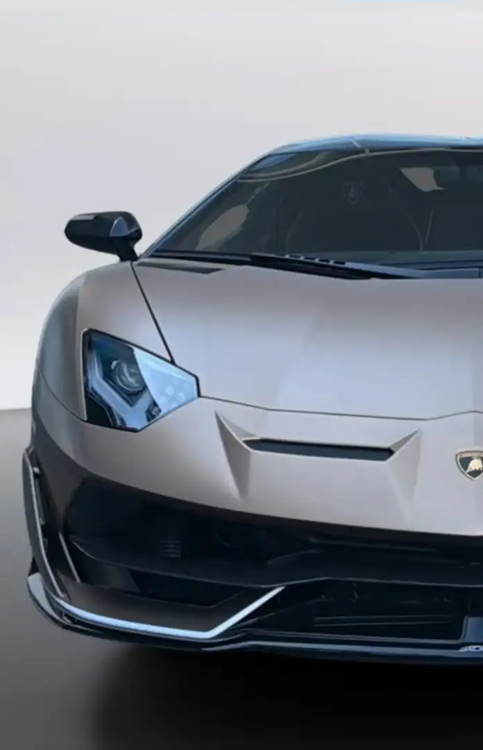 Lamborghini Aventador Roadster SVJ Beige - 1