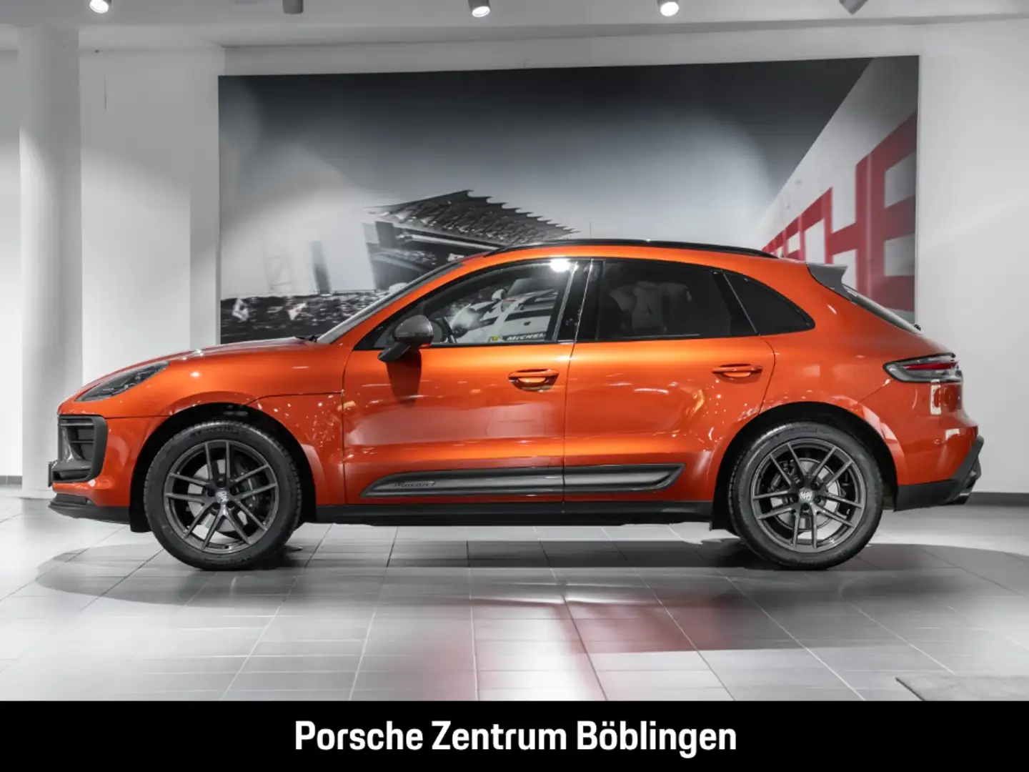 Porsche Macan T Papaya Panoramadach Rückfahrkamera LED Orange - 2