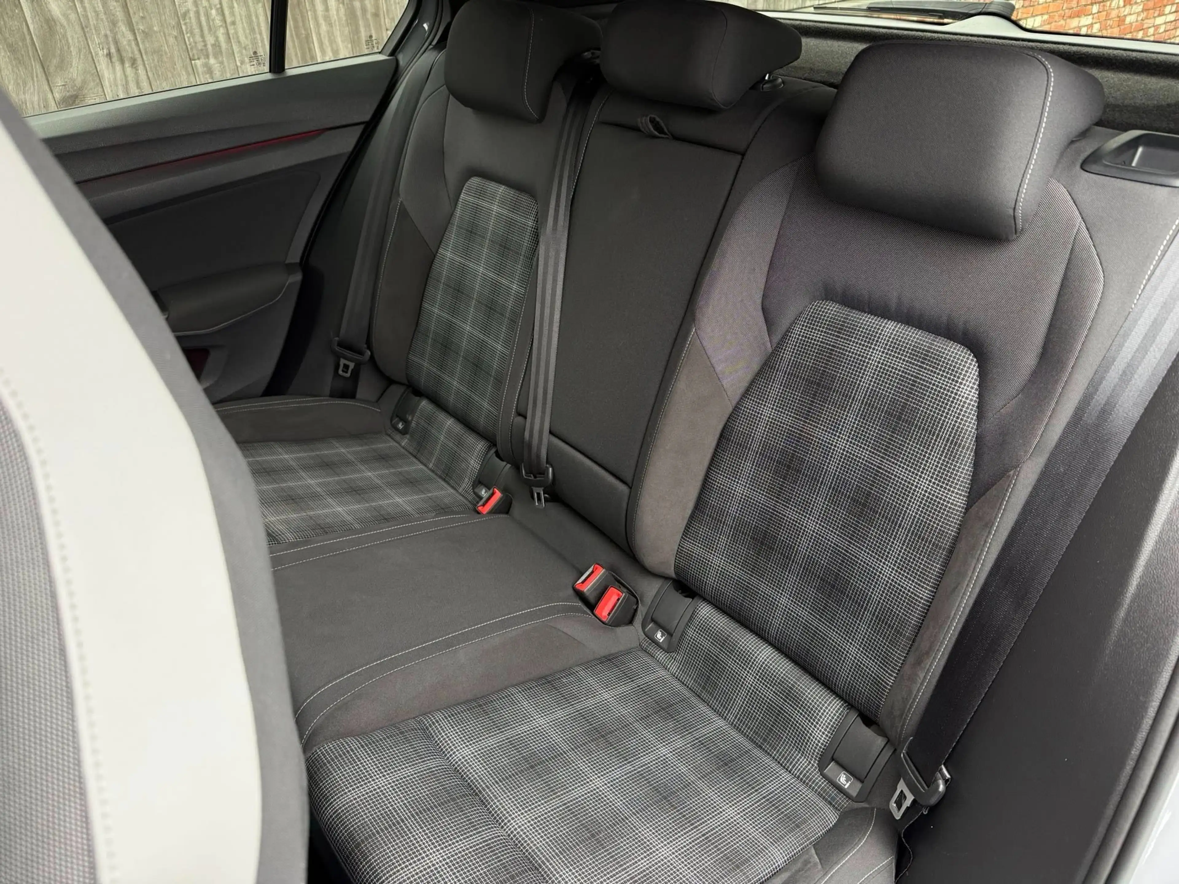 Volkswagen Golf GTD 2.0tdi/camera/carplay/IQlight/acc/200pk/sportzetel — photo 13