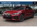 BMW i4 eDrive40 High Executive M Sport / Comfort Access / Rood - thumbnail 1