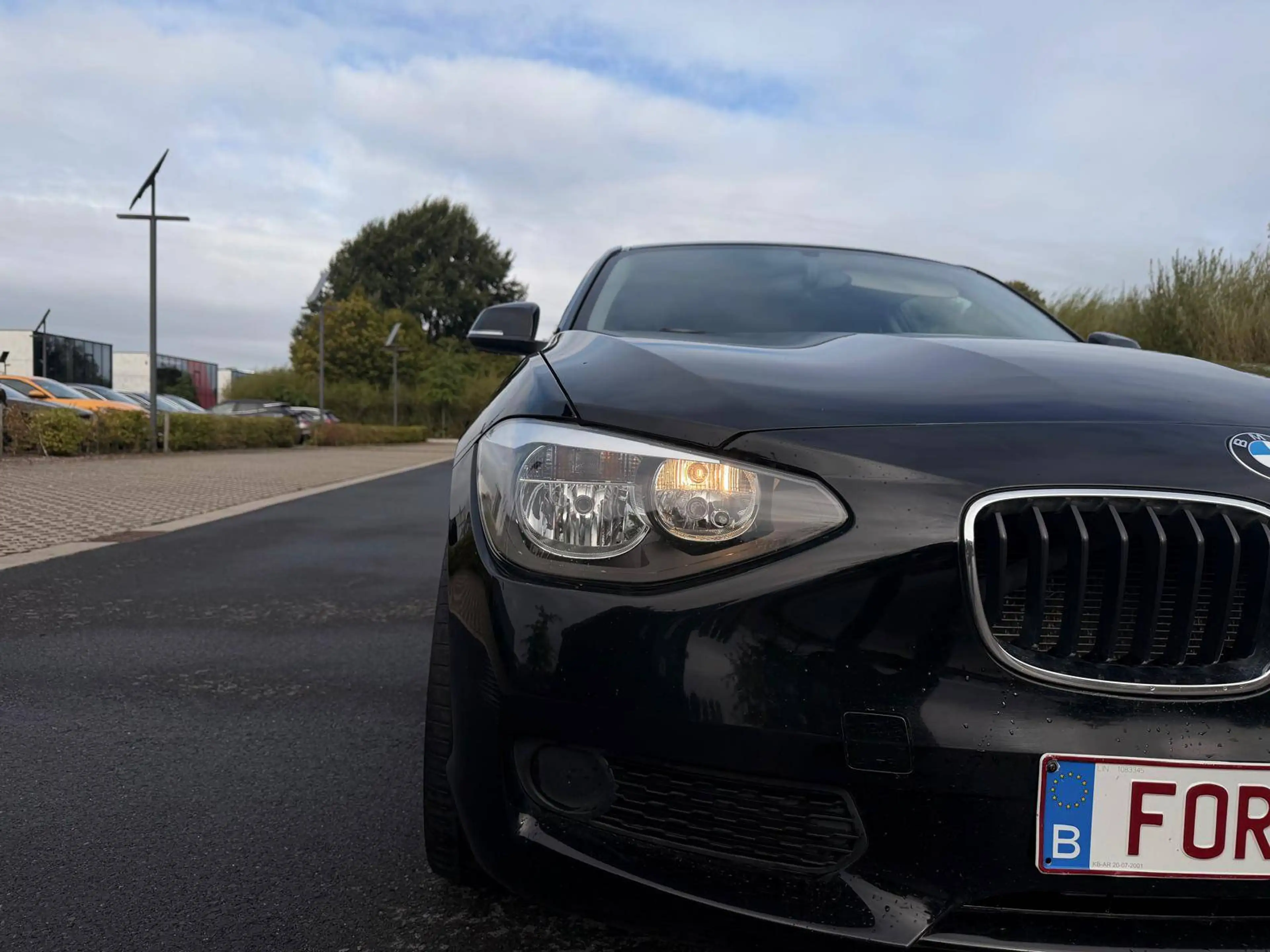BMW 114 114i M Sport Edition — photo 5