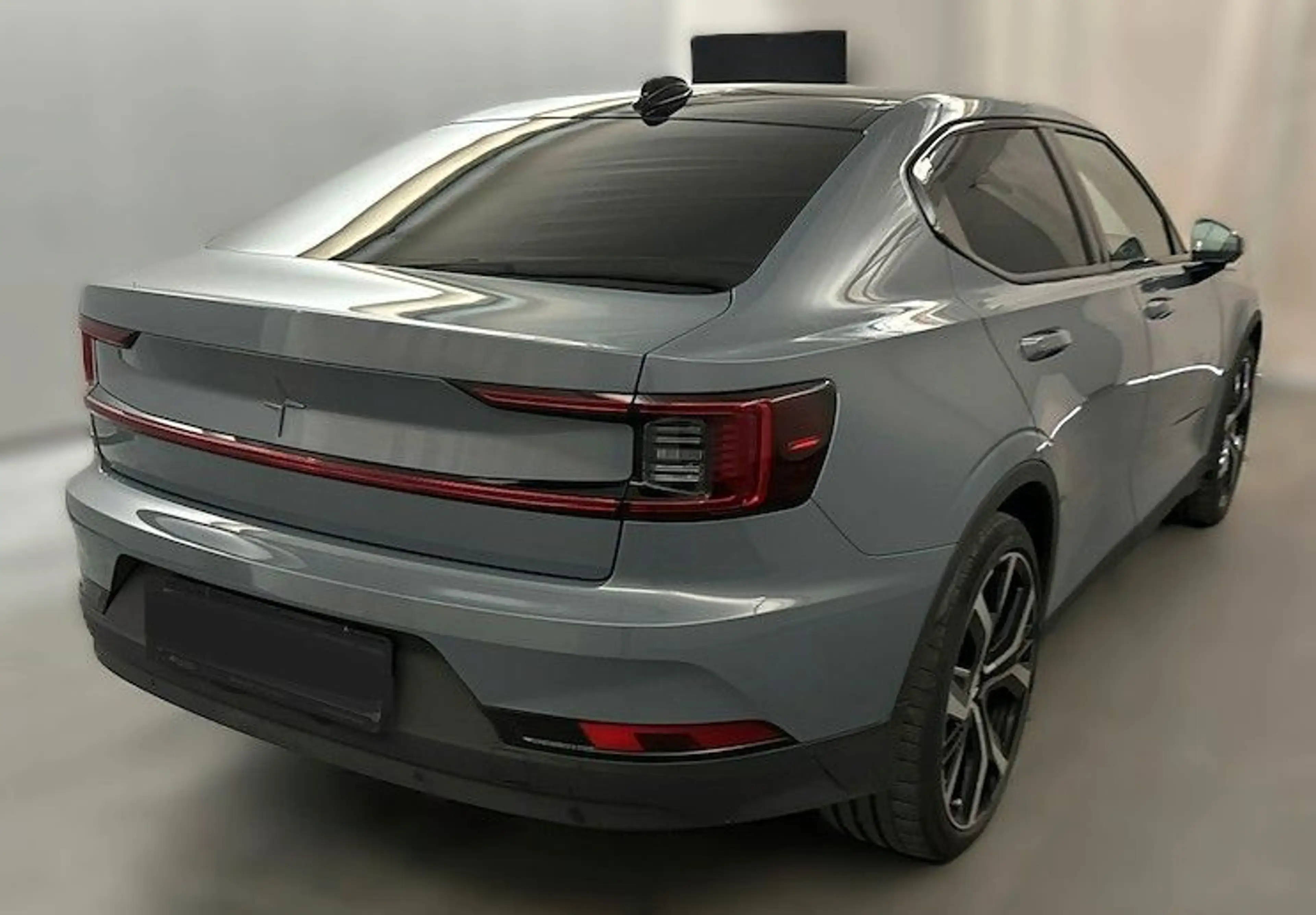 Polestar 2 Long Range Dual # Performance +Plus Paket — photo 4