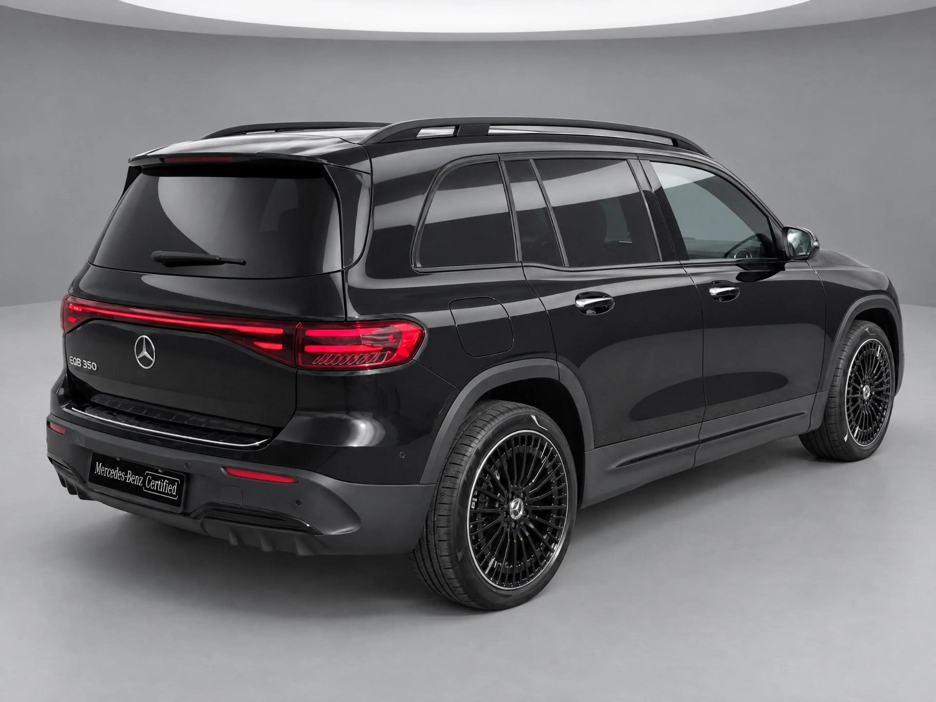 Mercedes-Benz EQB 250 250+ AMG 7p. 71 kWh — photo 2