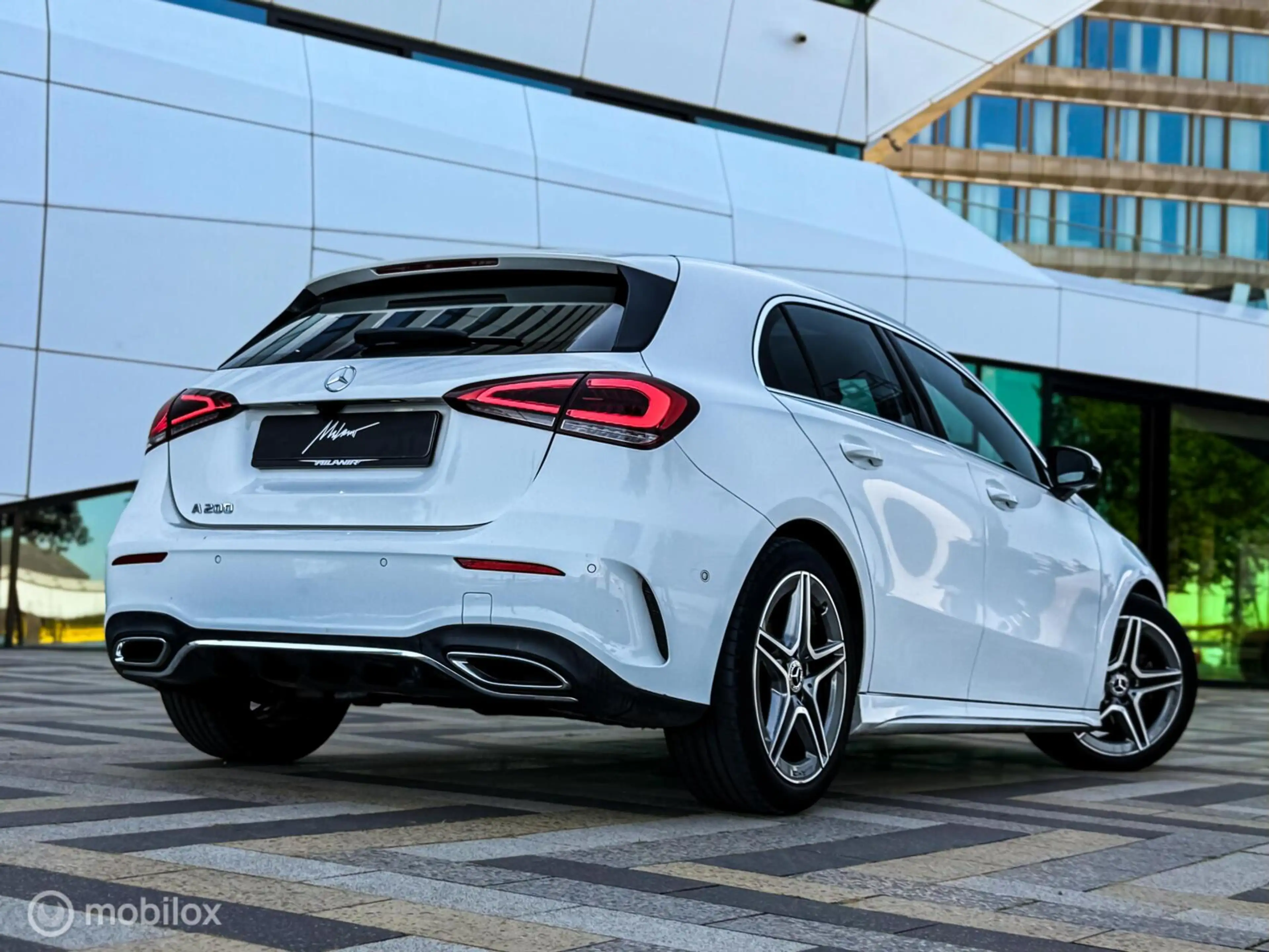 Mercedes-Benz A 200 AMG Line |Pano |Led |Stoelverwarming — photo 2