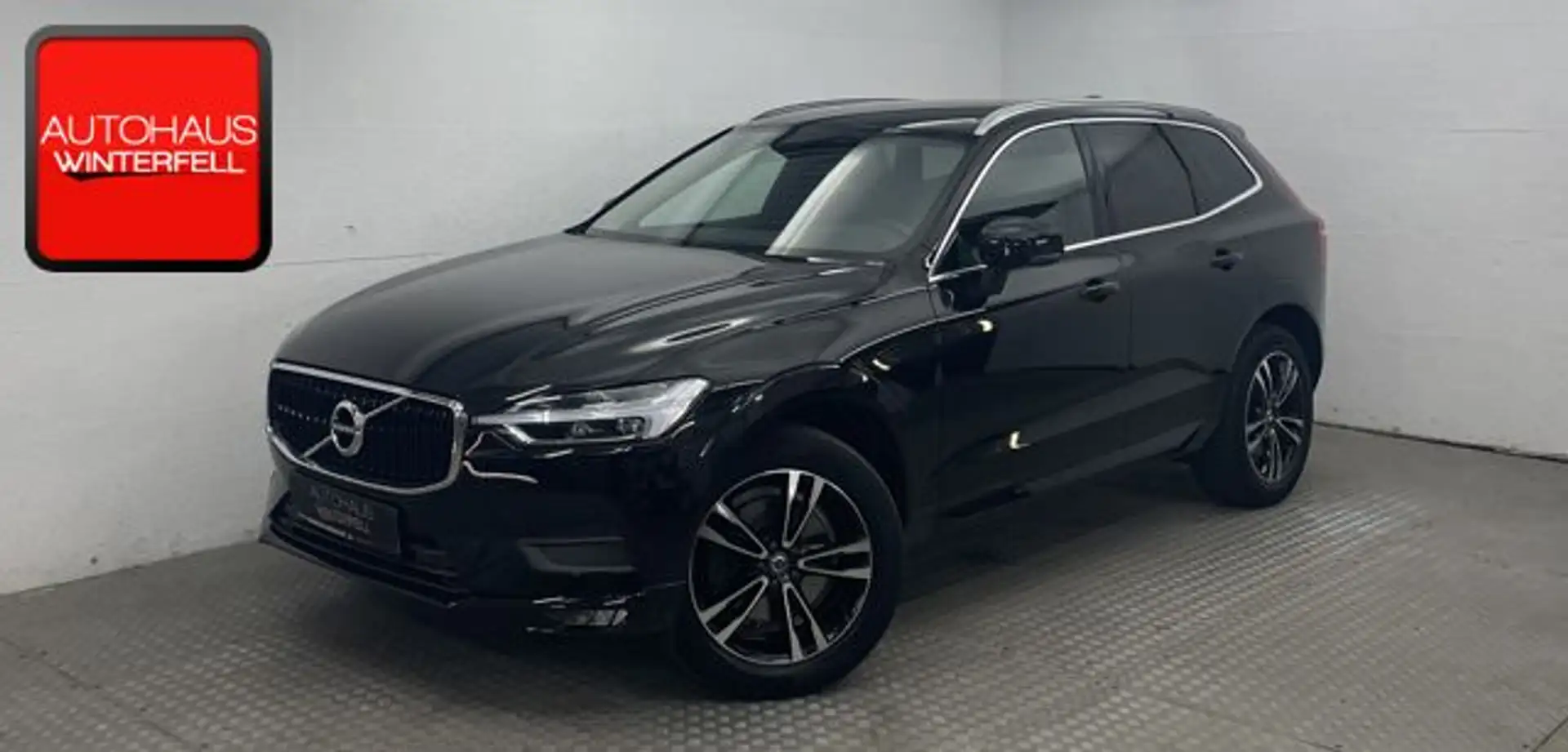 Volvo XC60 B4 VOLL-LED+KAMERA+KEYLESS+CARPLAY+ Schwarz - 1