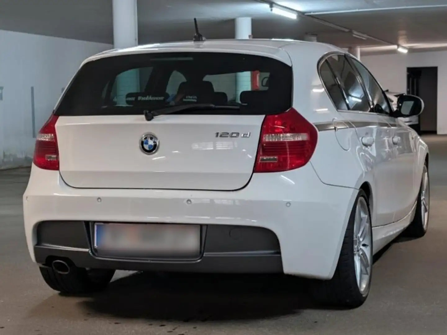 BMW 120 120d M-Paket Weiß - 2