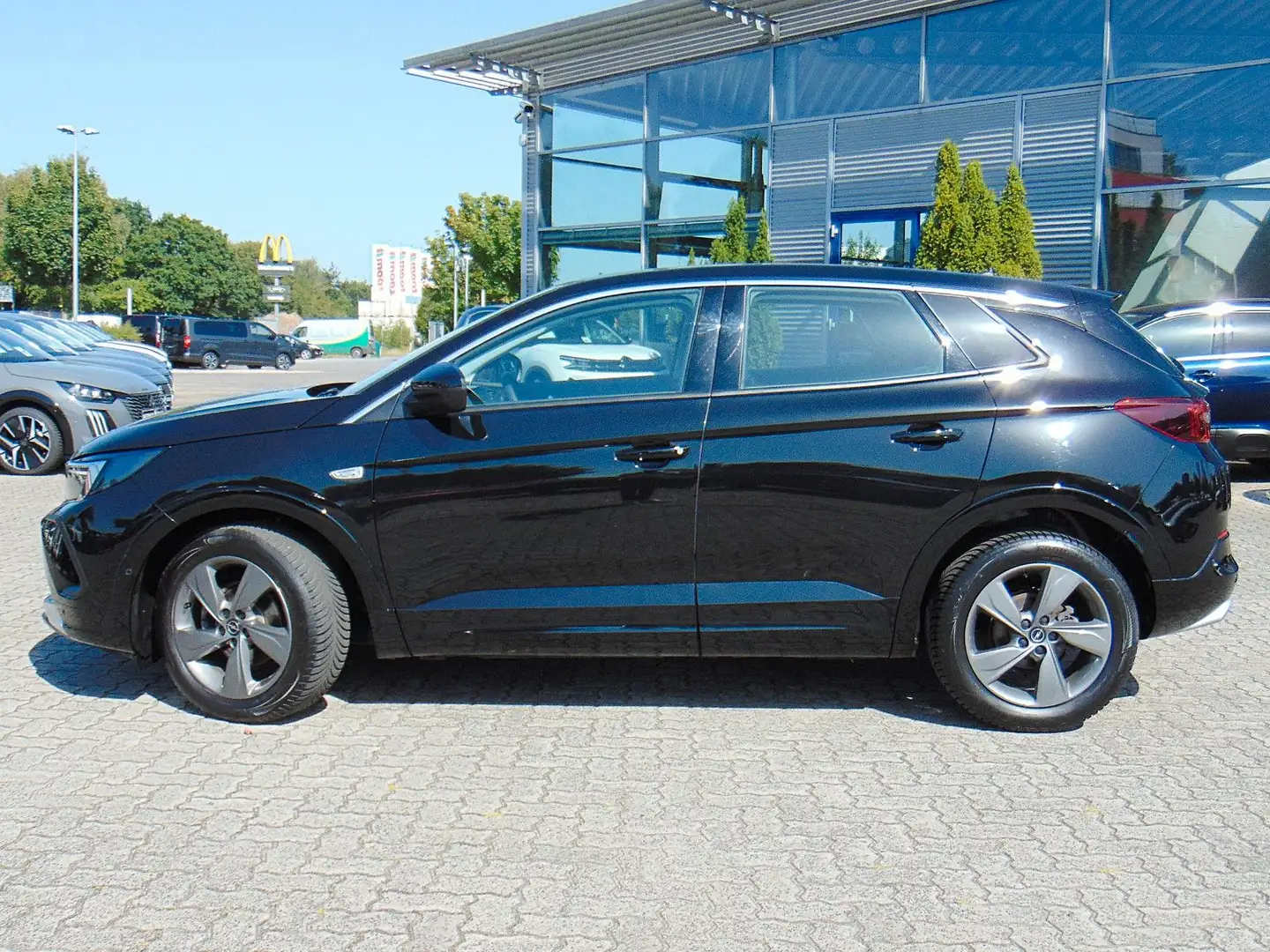 Opel Grandland X Grandland 1.2 Turbo Enjoy Schwarz - 2