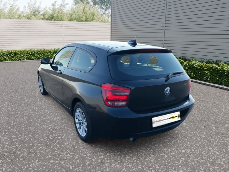 BMW 116 i Sport Line — photo 6