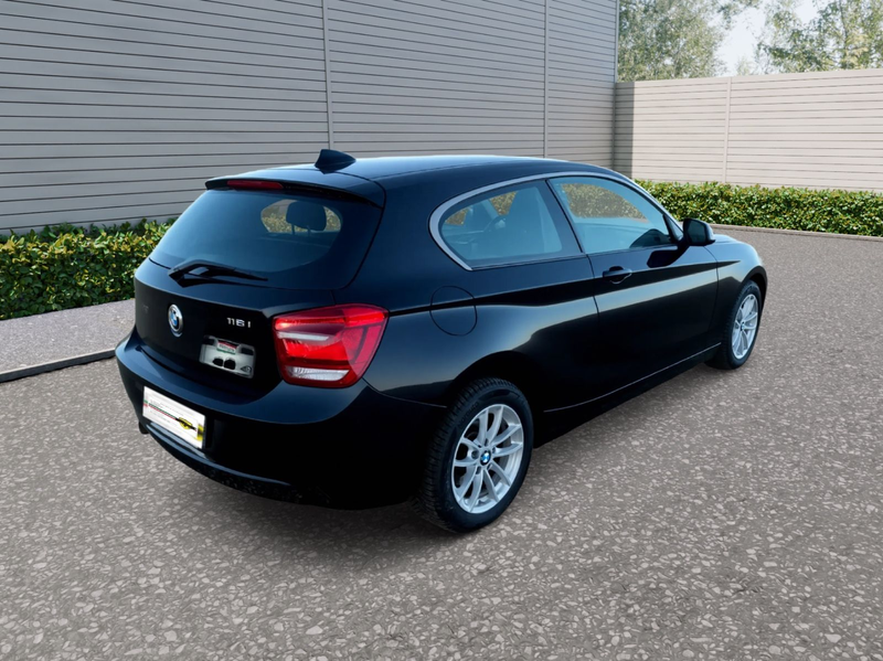 BMW 116 i Sport Line — photo 5