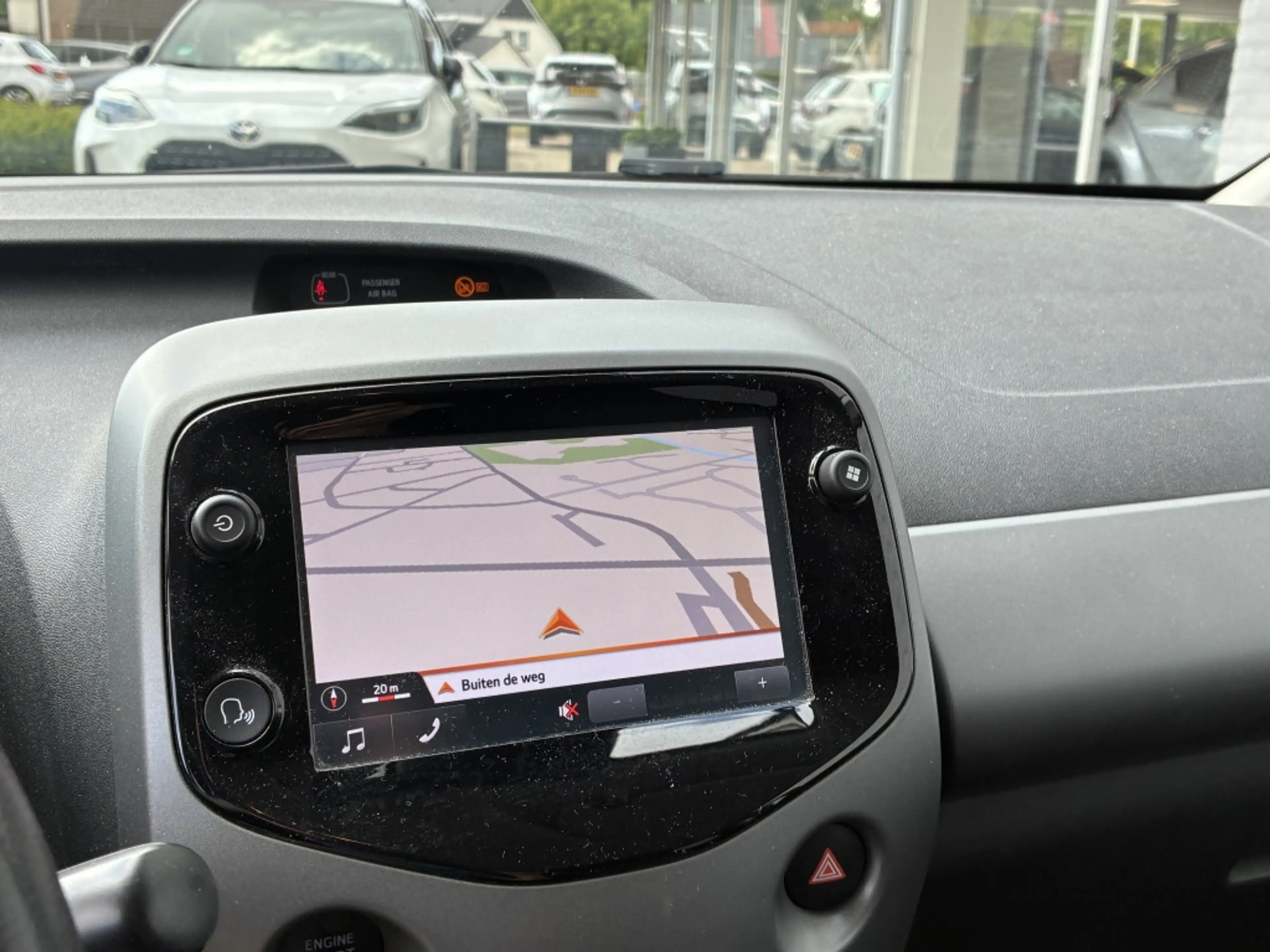 Toyota Aygo 1.0 VVT-i X-Clusiv 5-deurs | NL auto | Clima | Nav — photo 8