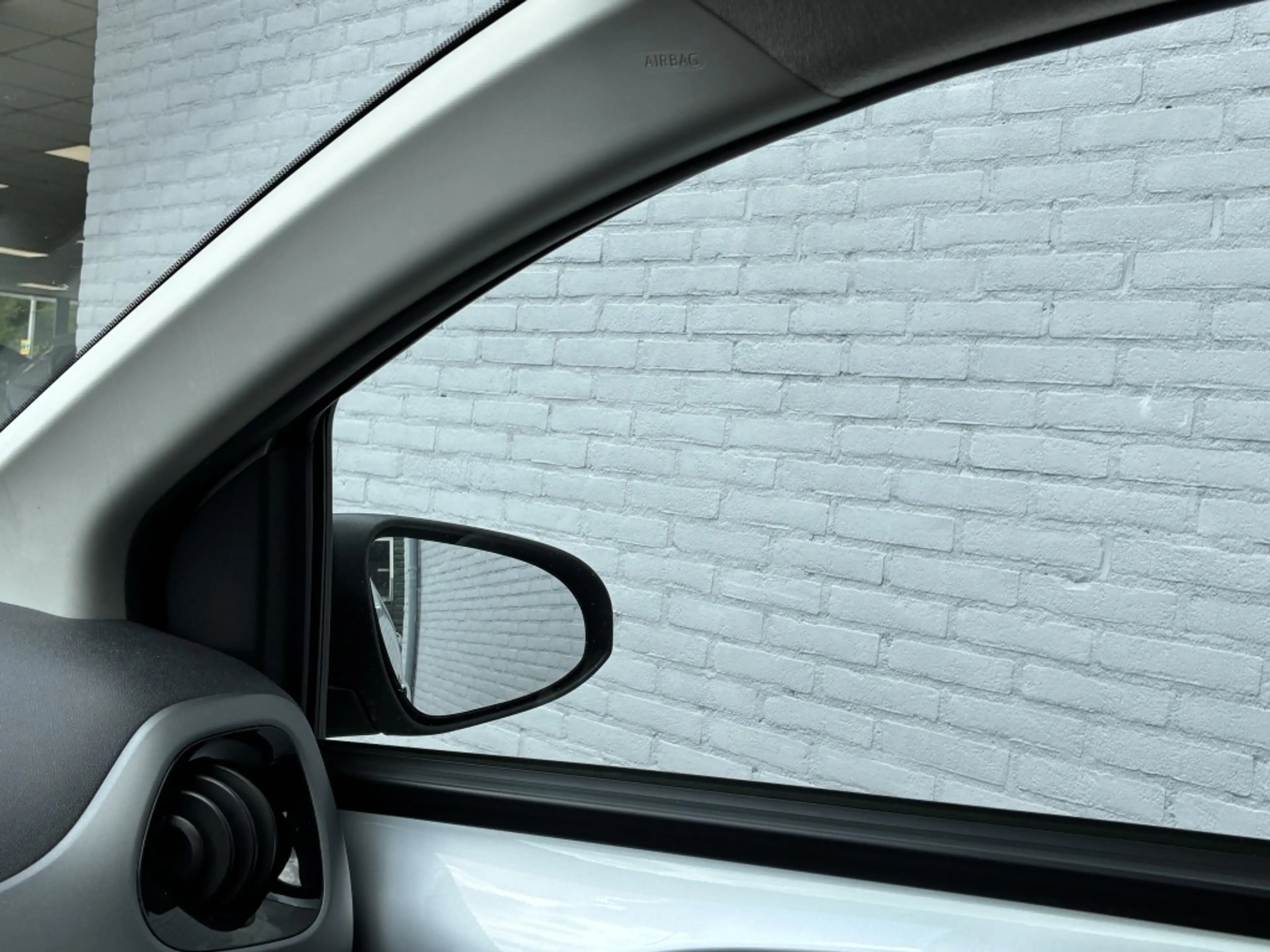 Toyota Aygo 1.0 VVT-i X-Clusiv 5-deurs | NL auto | Clima | Nav — photo 10