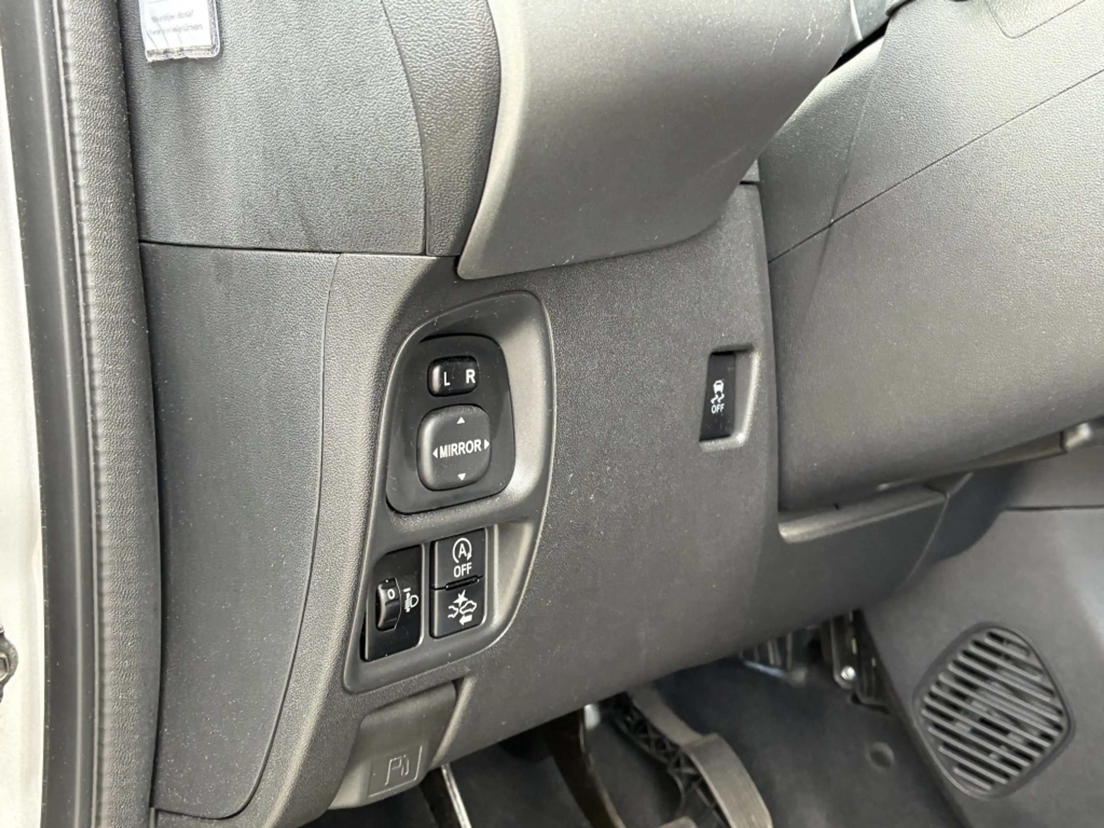 Toyota Aygo 1.0 VVT-i X-Clusiv 5-deurs | NL auto | Clima | Nav — photo 6
