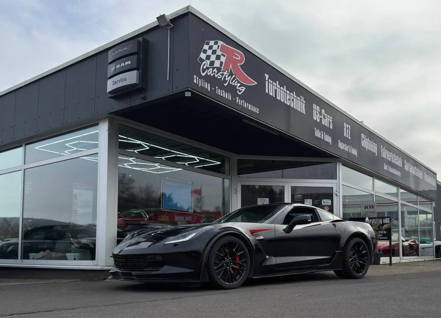Corvette Z06 6.2 V8 Z06 AT8 3LZ Competition *BOSE* NAVI CERAMIC Schwarz - 1