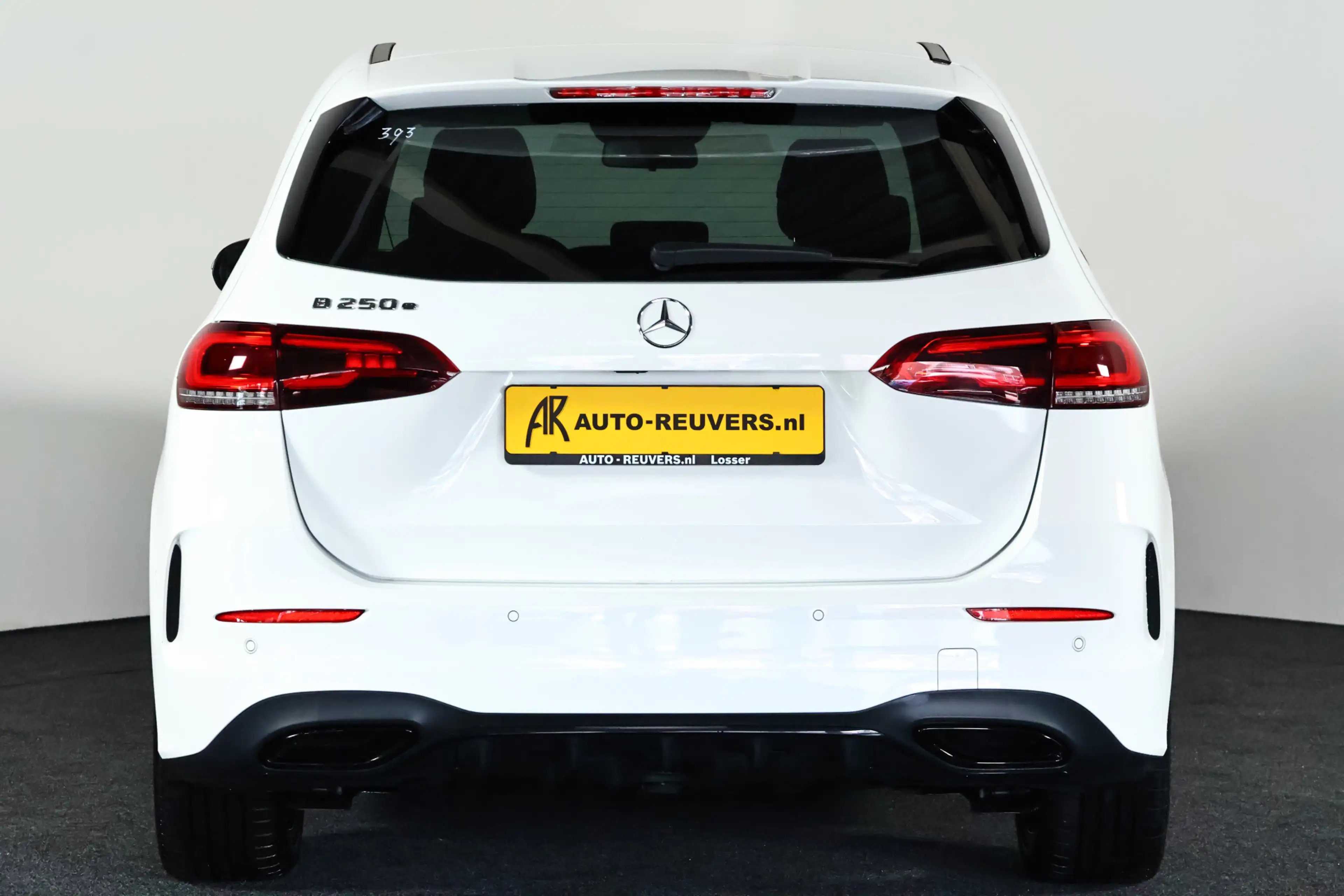 Mercedes-Benz B 250 e AMG Line / LED / Burmester / Navi — photo 8
