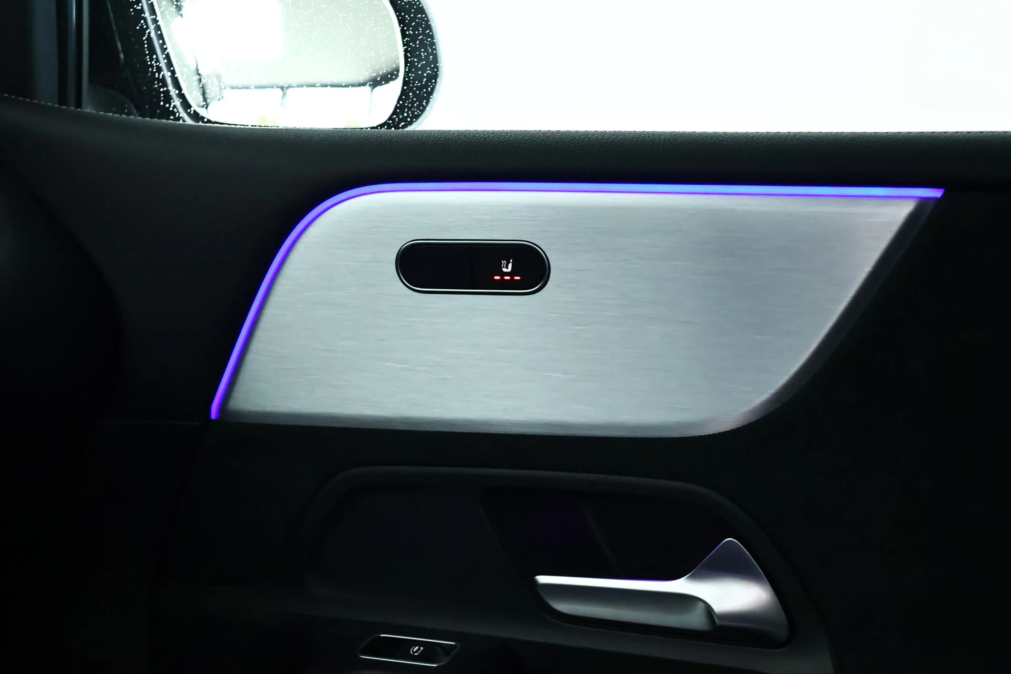 Mercedes-Benz B 250 e AMG Line / LED / Burmester / Navi — photo 21