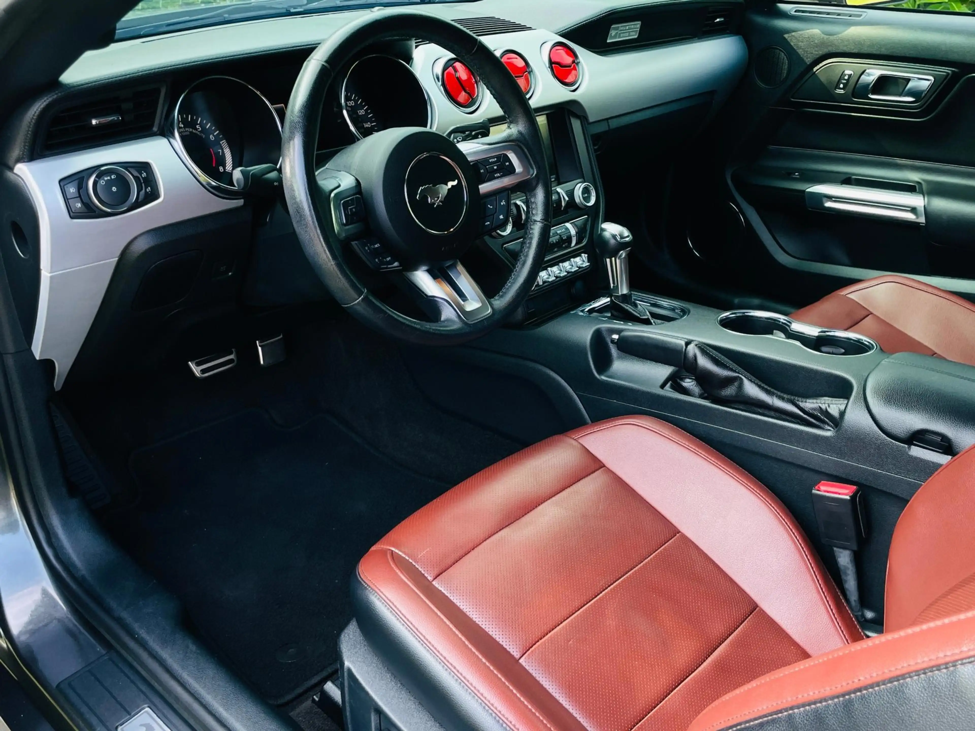 Ford Mustang Fastback 2.3 EcoBoost Premium/Navi/Leer/Automaat — photo 9