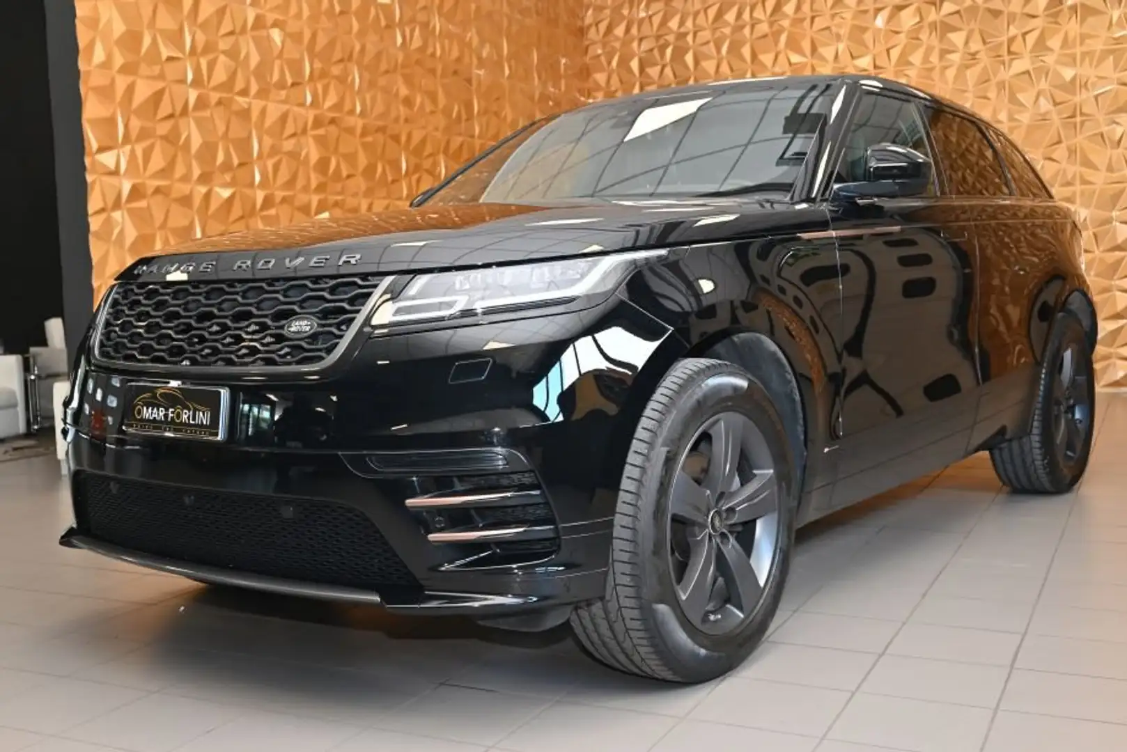 Land Rover Range Rover Velar 2.0D I4 180 CV R-Dynamic SE BLACKLINE 19"CAM FULL! Schwarz - 1