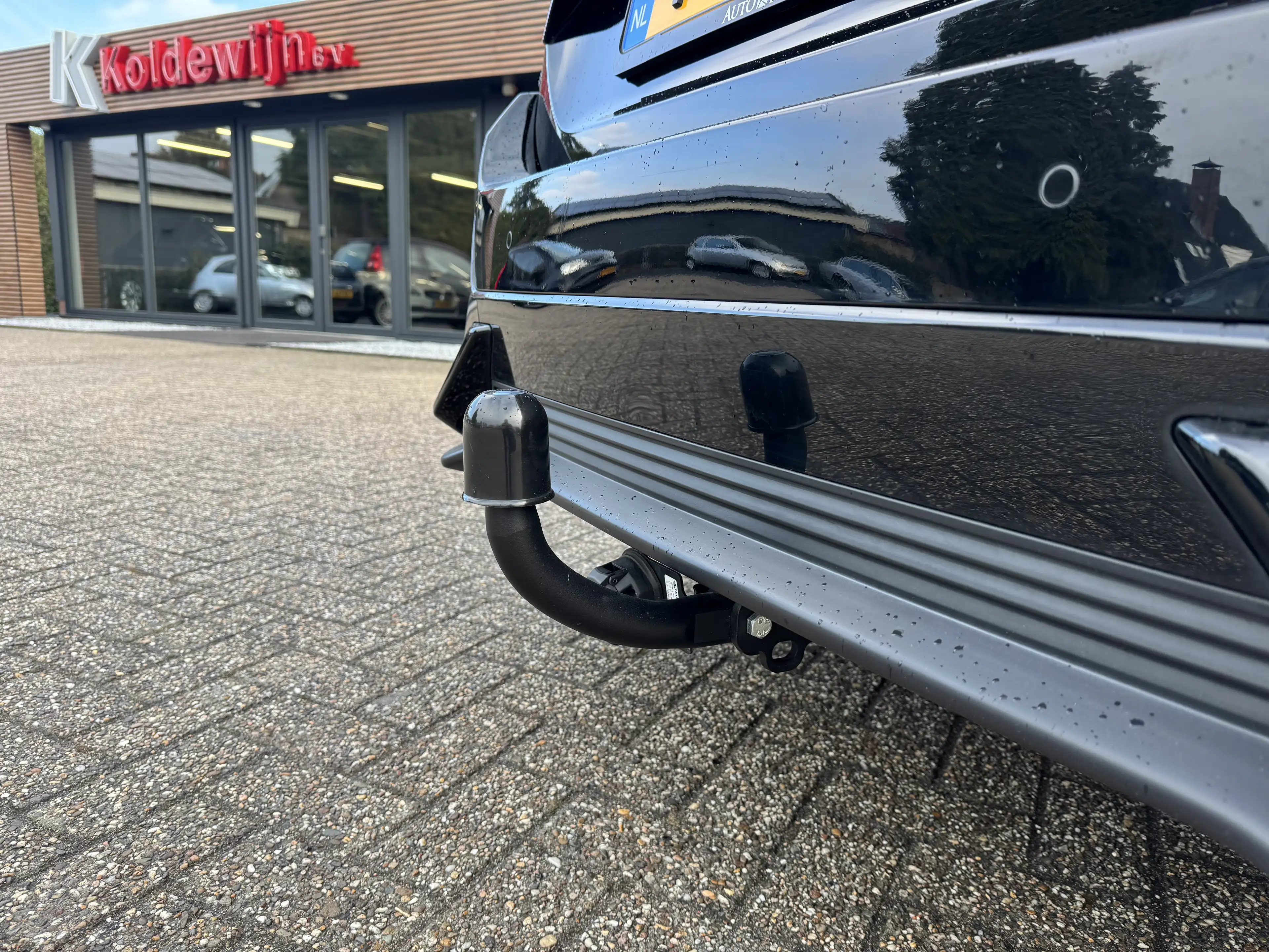Honda Civic 5dr Civic 1.0 i-VTEC Elegance Black Edition — photo 8